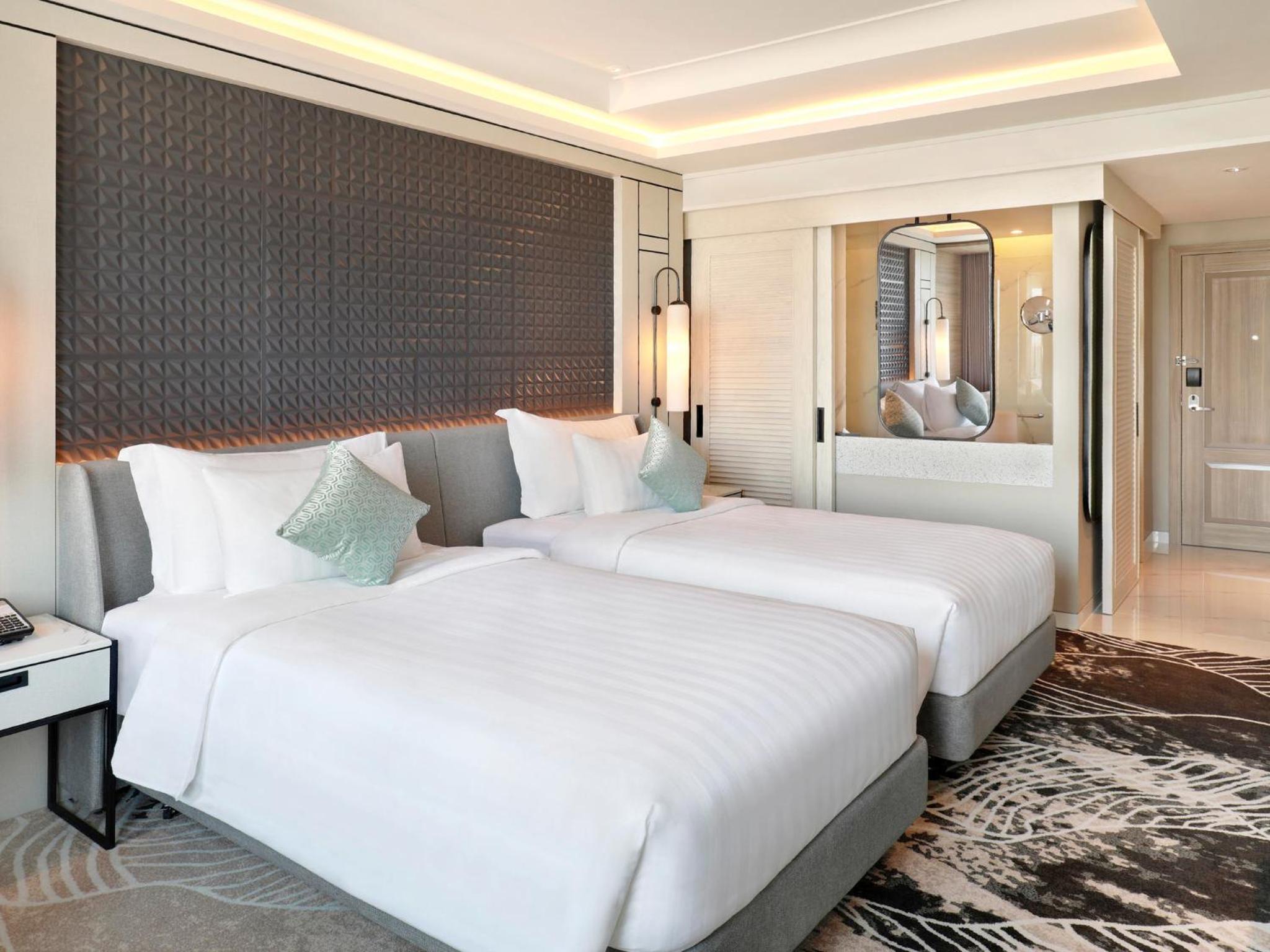 Superior Twin Room - Photo 4