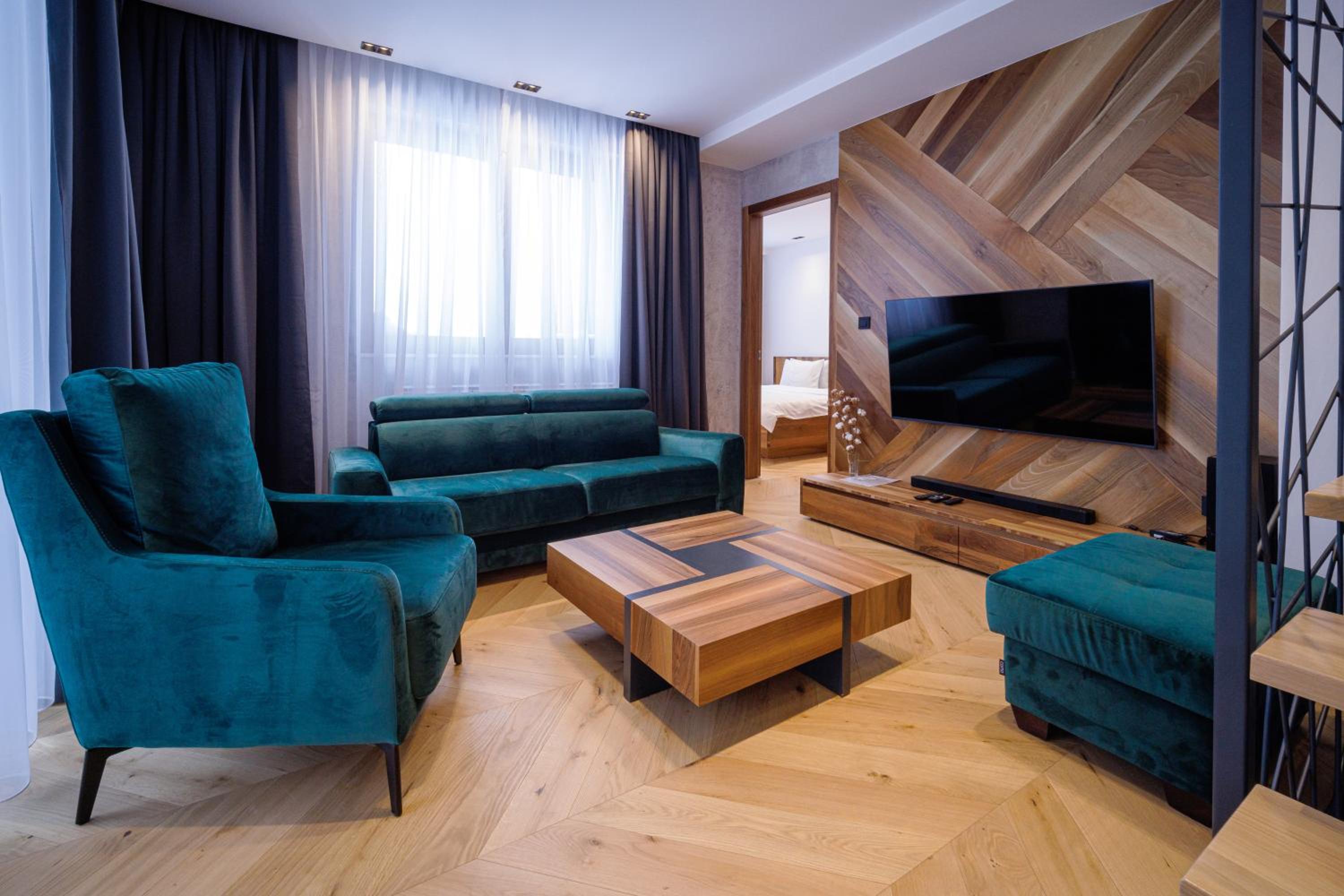 Apartment - Split Level