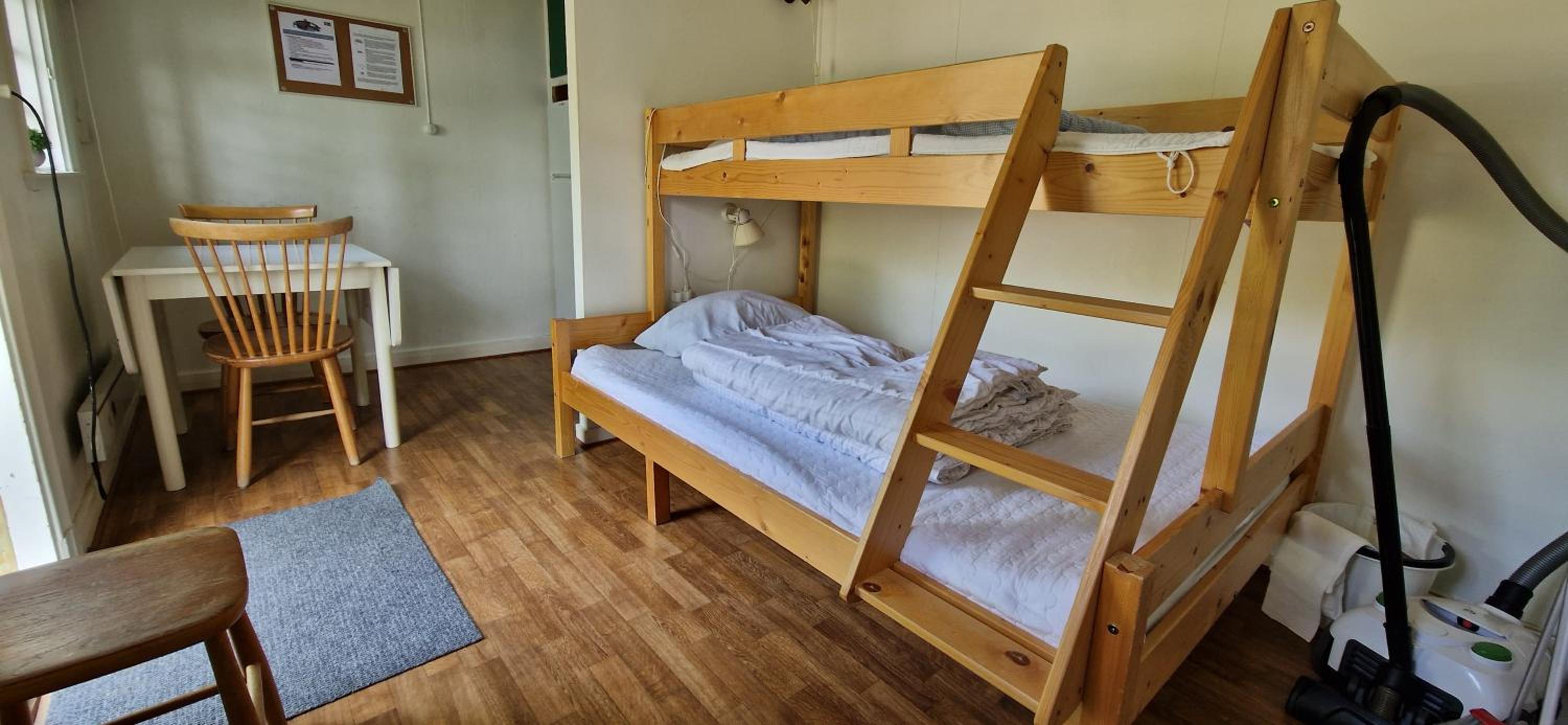 Economy Cottage (2 Adults)