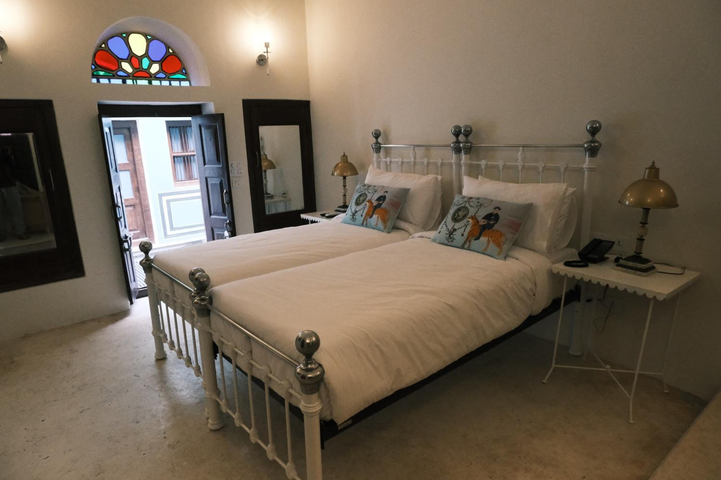 Large Double Room