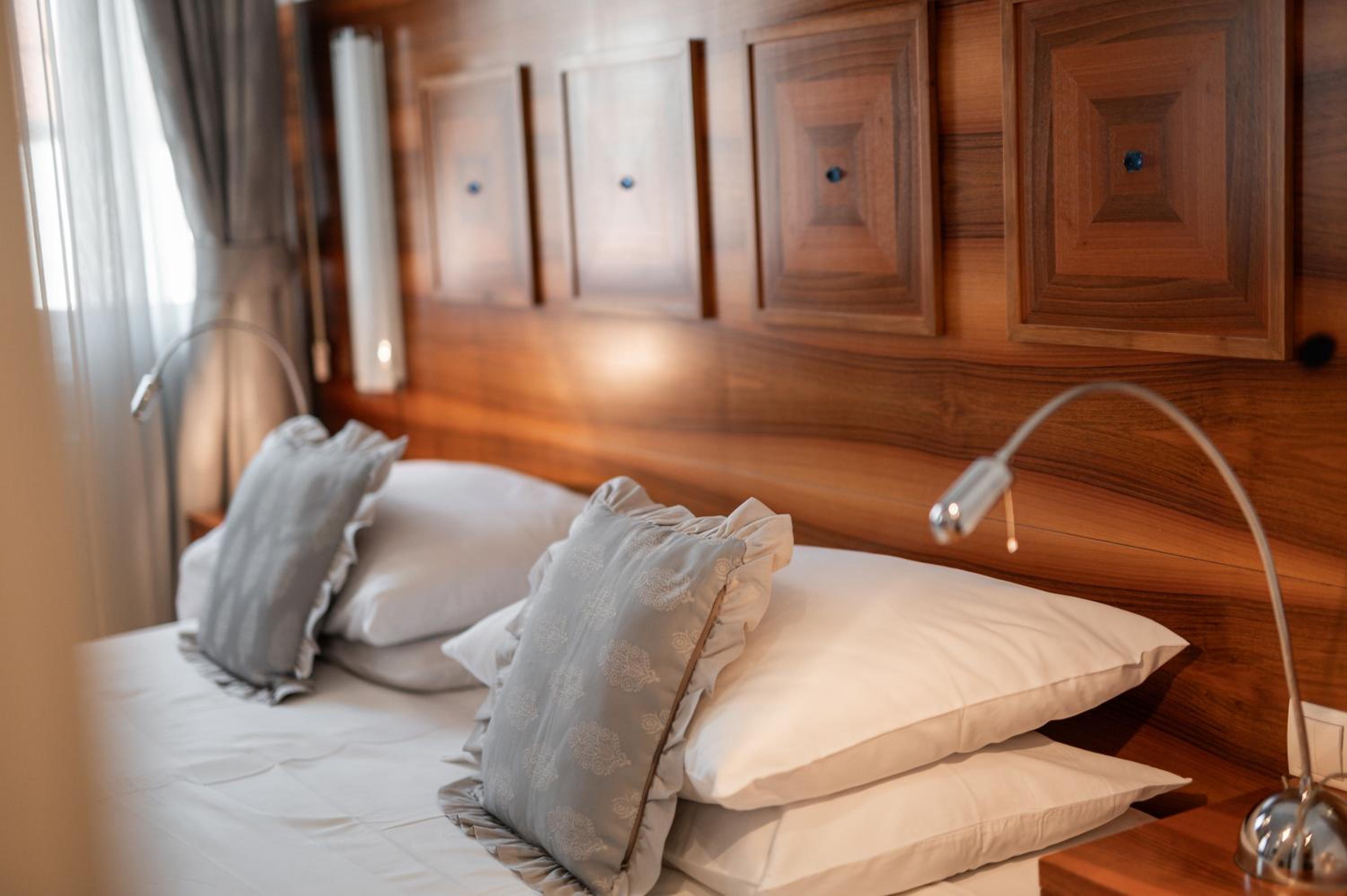 Superior Double or Twin Room - Photo 14