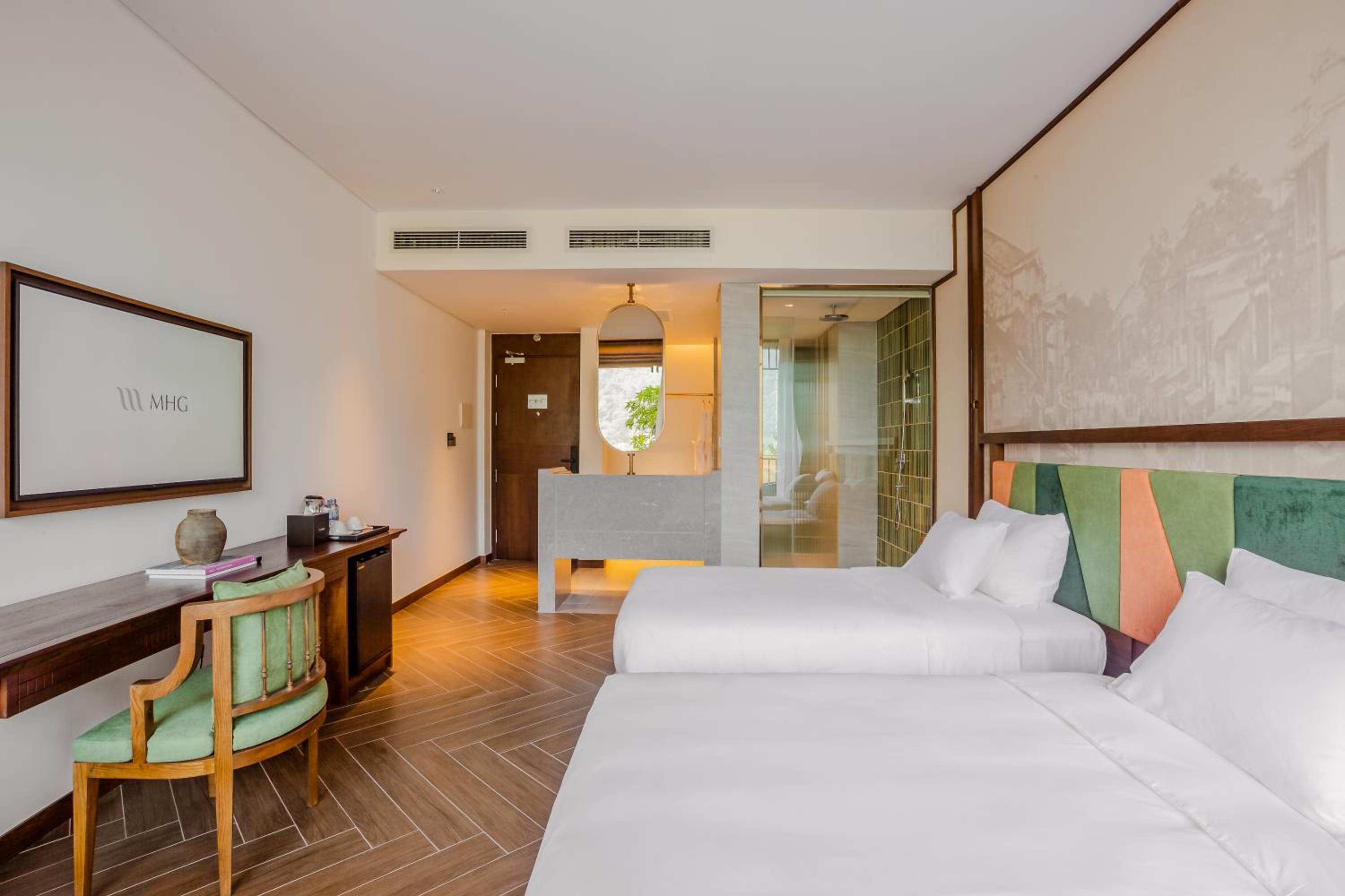 Executive Twin Room with Mountain View - Photo 2