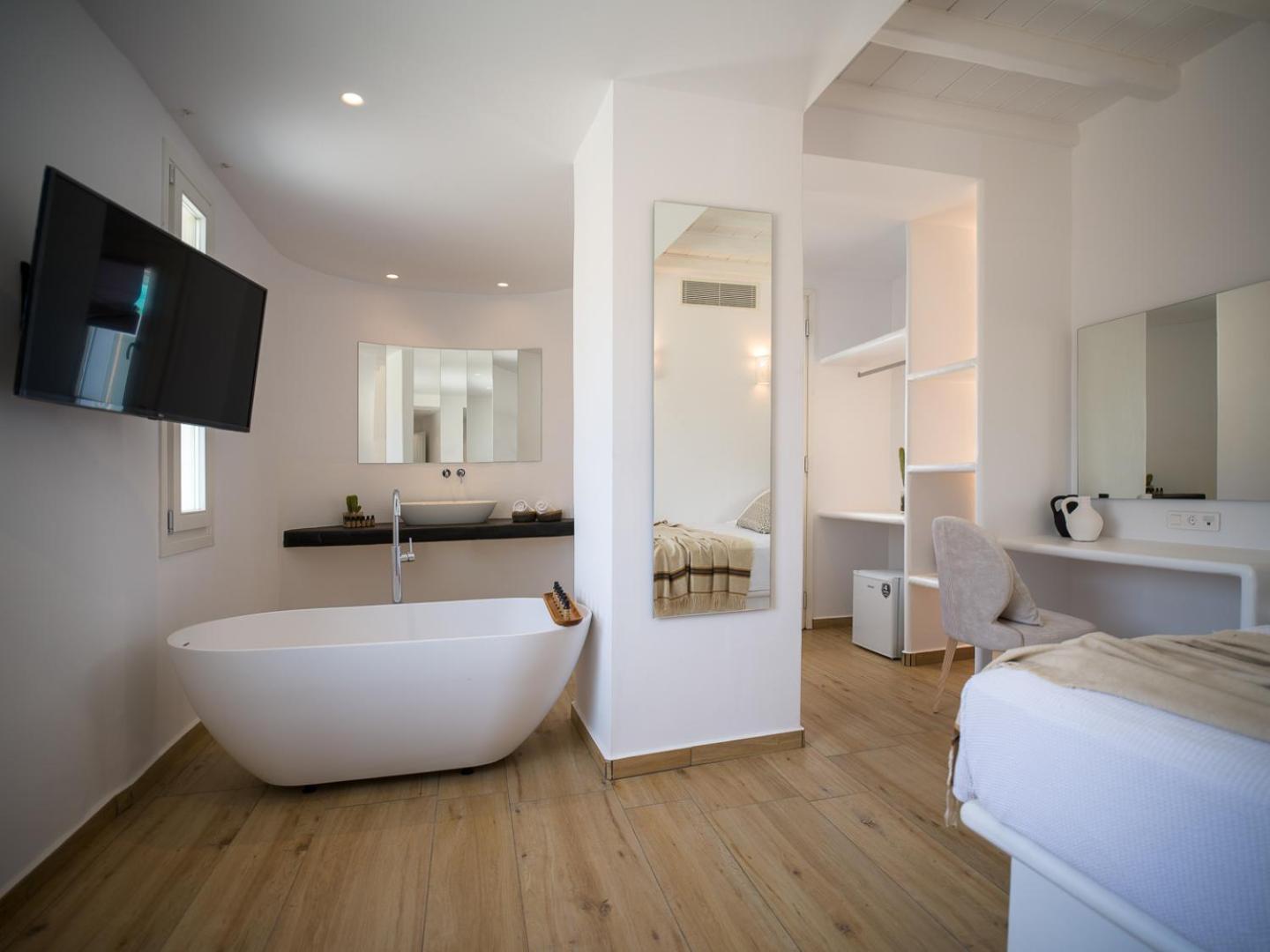 PREMIUM Family Sea View Suite with Sharing Pool - Photo 4