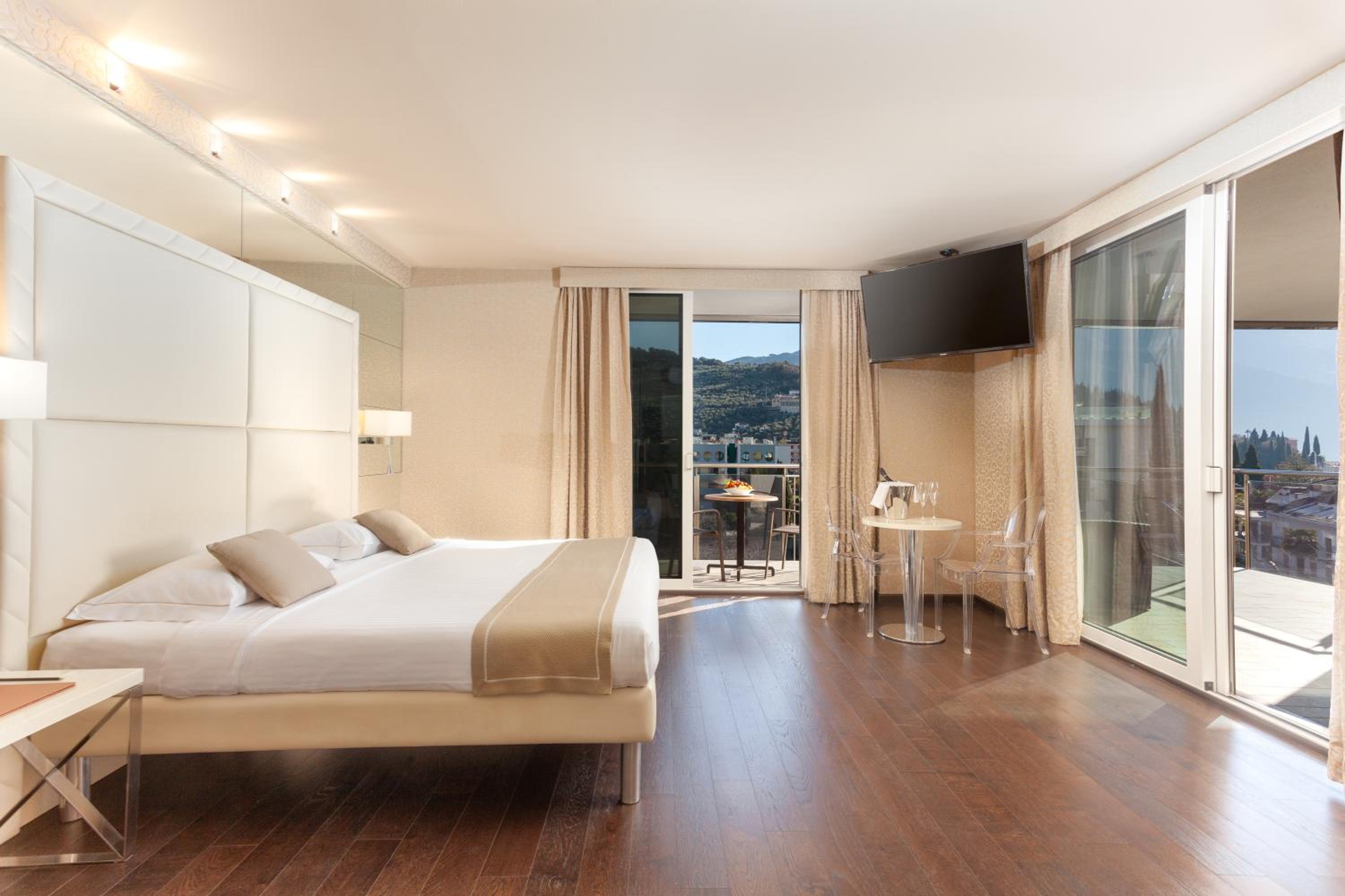 Attic Room with Lake View
