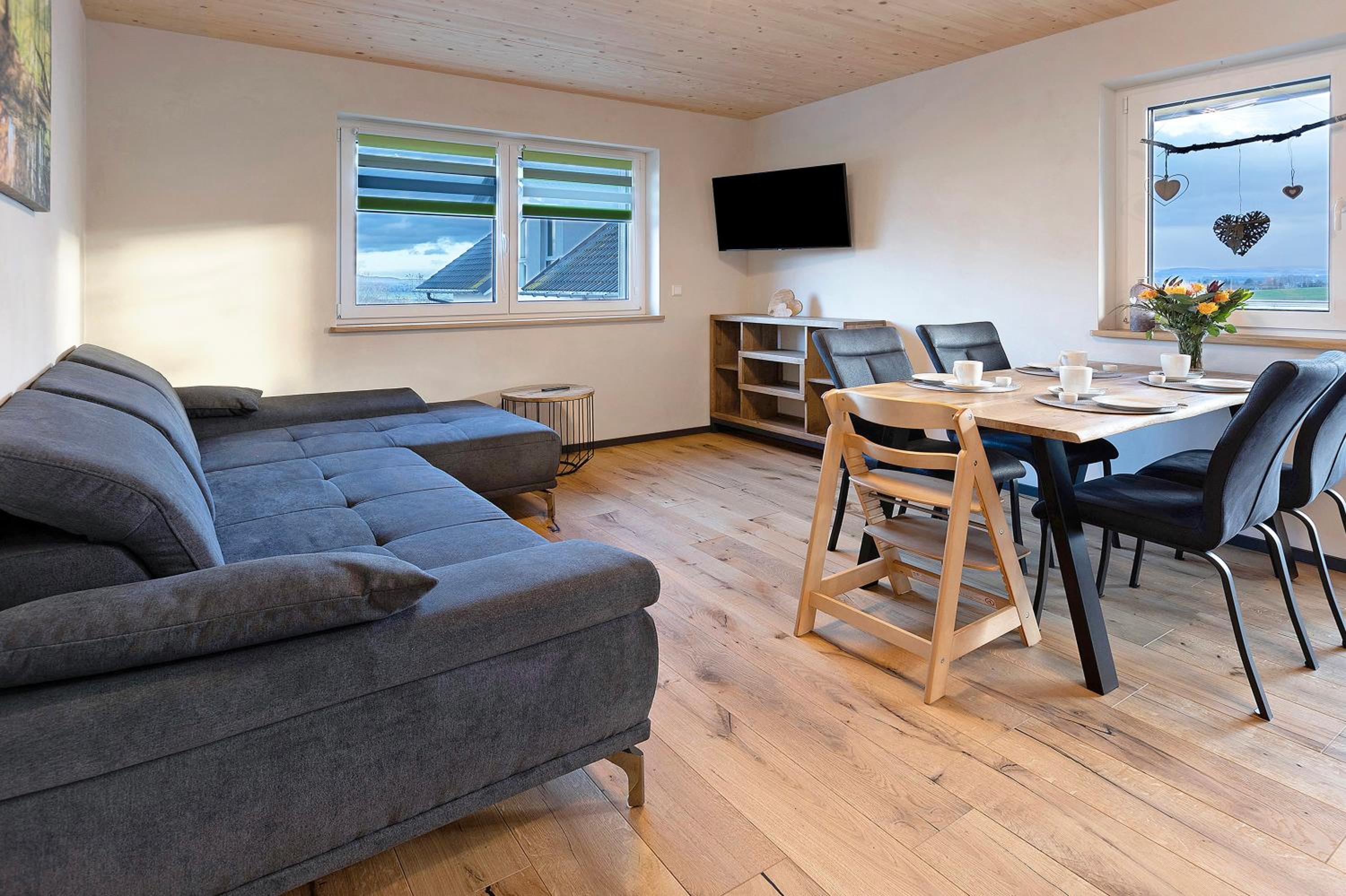 Two-Bedroom Deluxe Apartment with Garden View photo 1