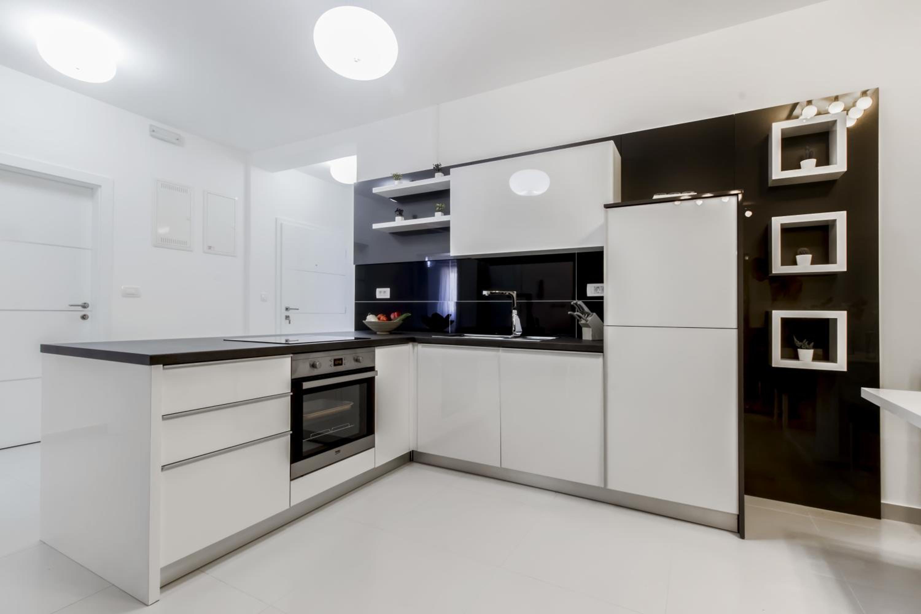 Comfort Two-Bedroom Apartment with Terrace - Ground Floor photo 3