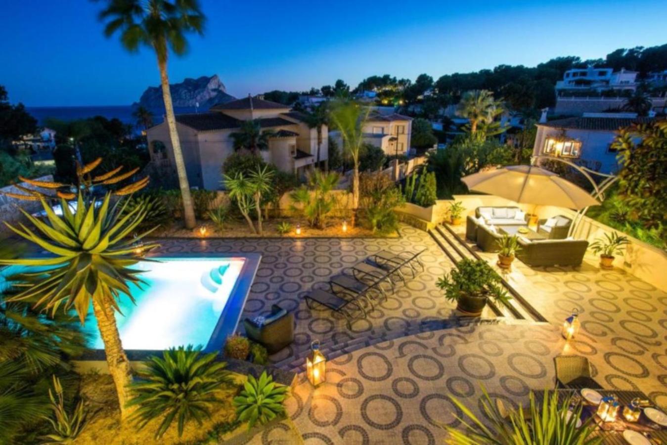 Villa with Private Pool photo 2