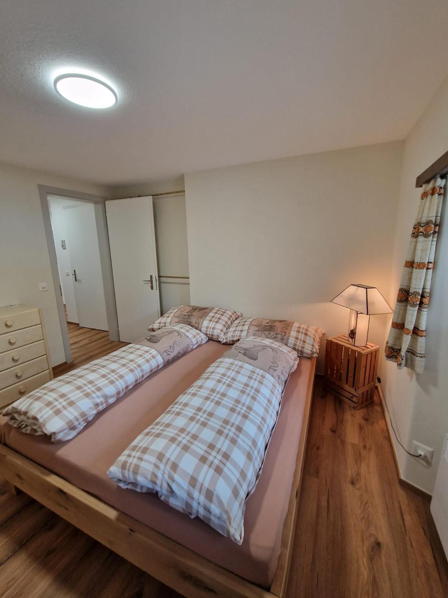 One-Bedroom Apartment photo 2
