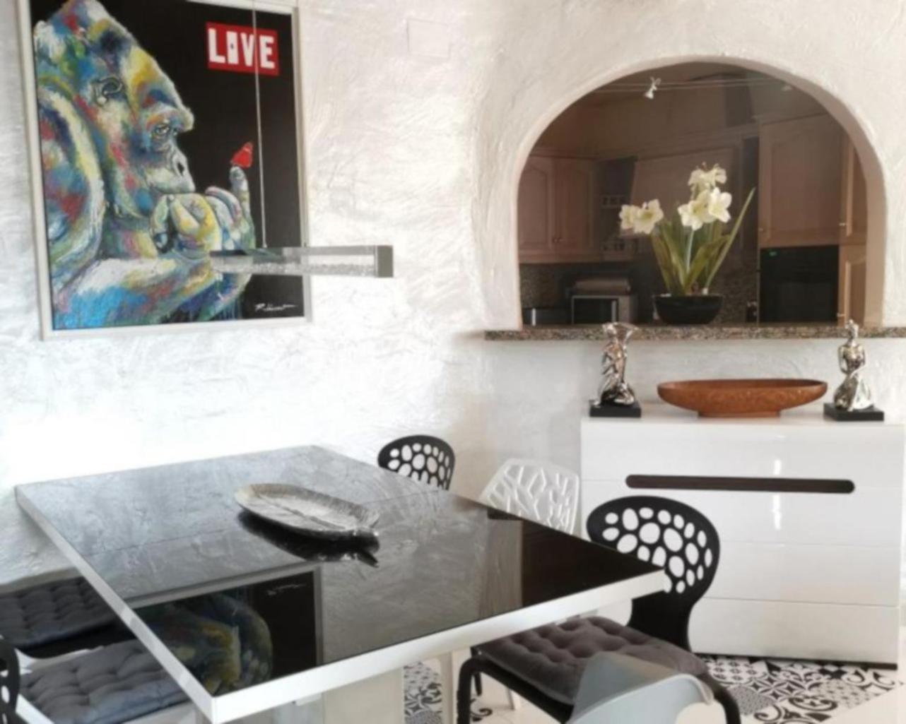 Villa with Private Pool photo 3