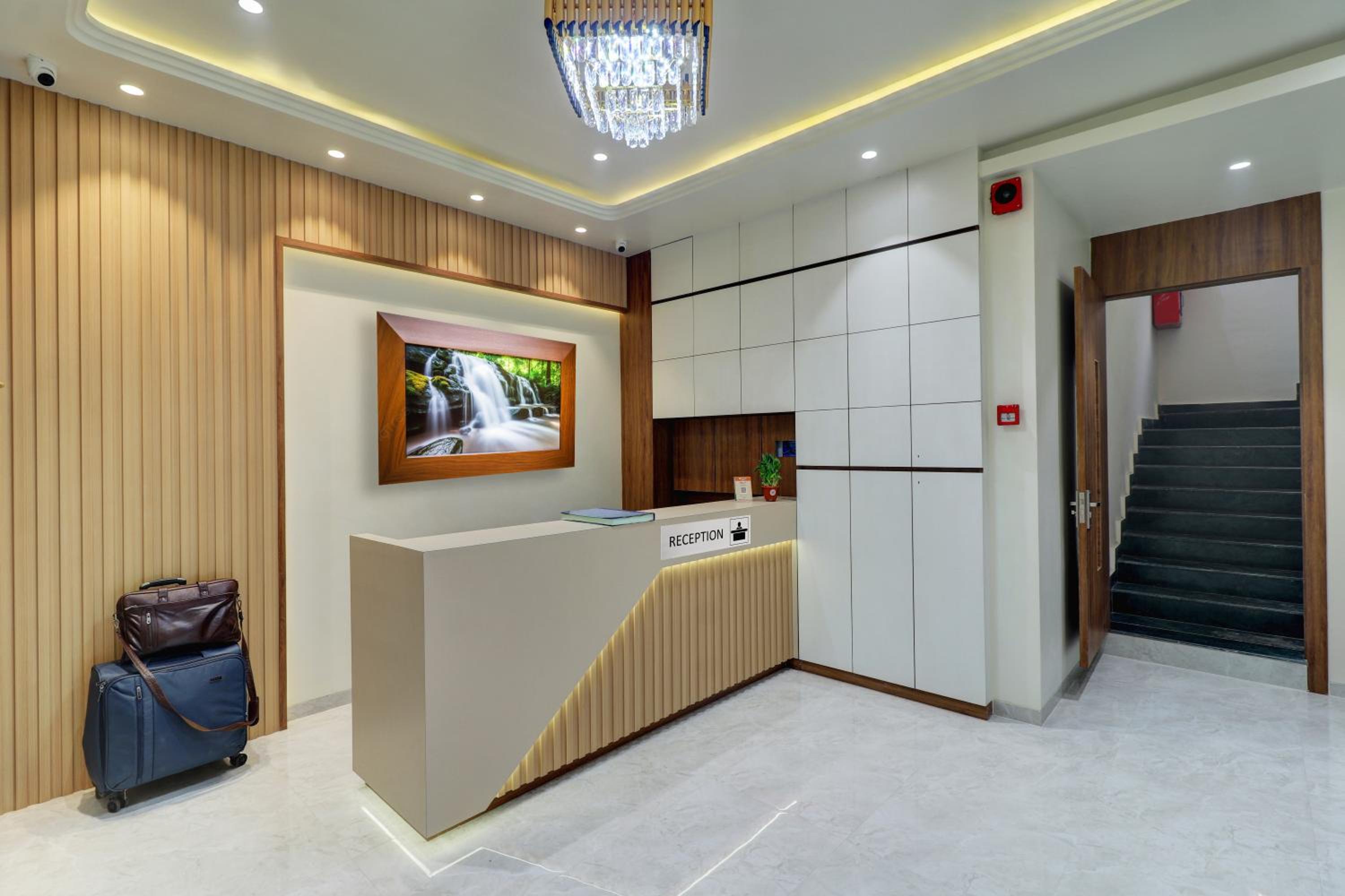 Deluxe Double Room - Photo 2