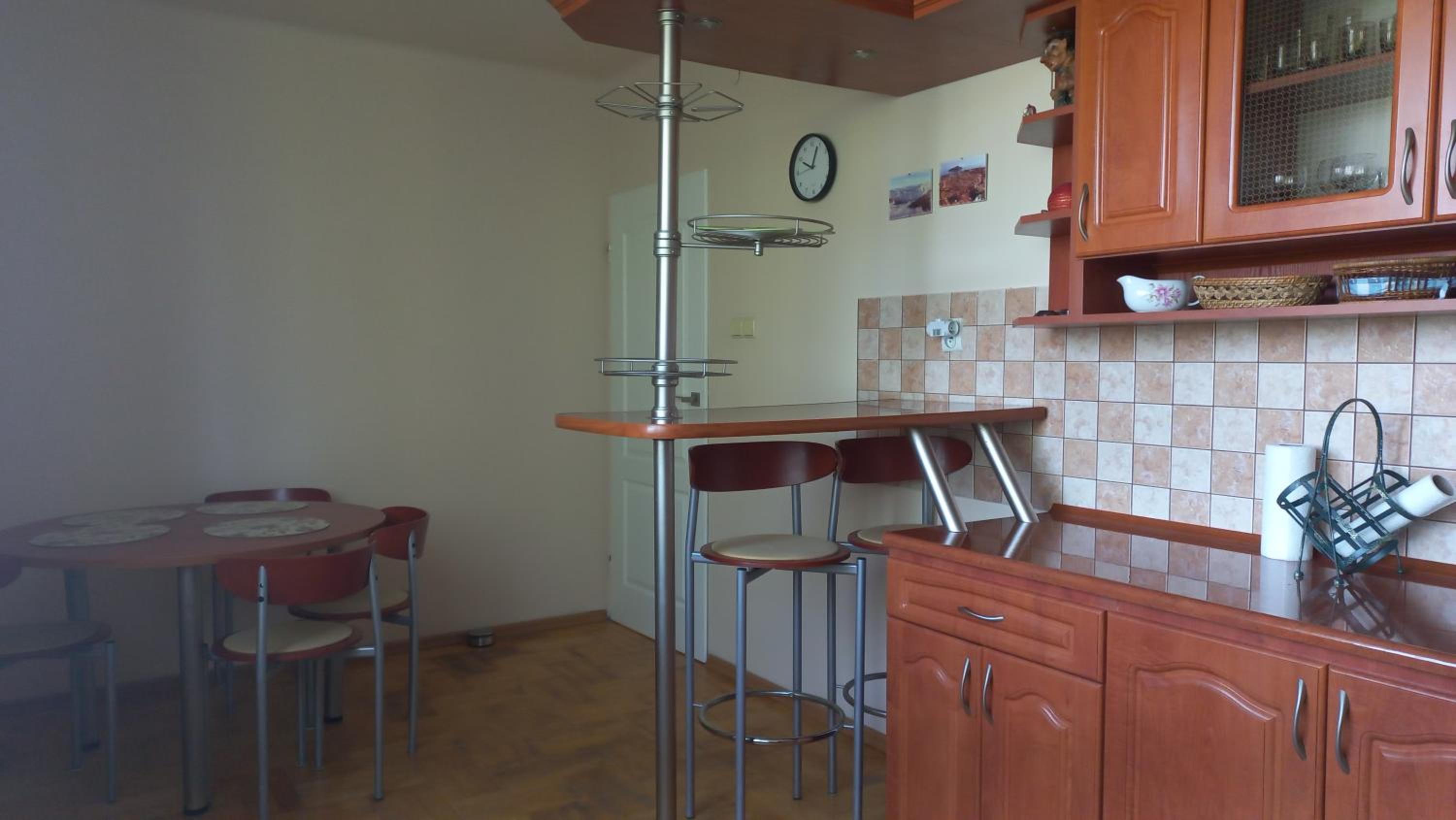 Three-Bedroom Apartment - Photo 12