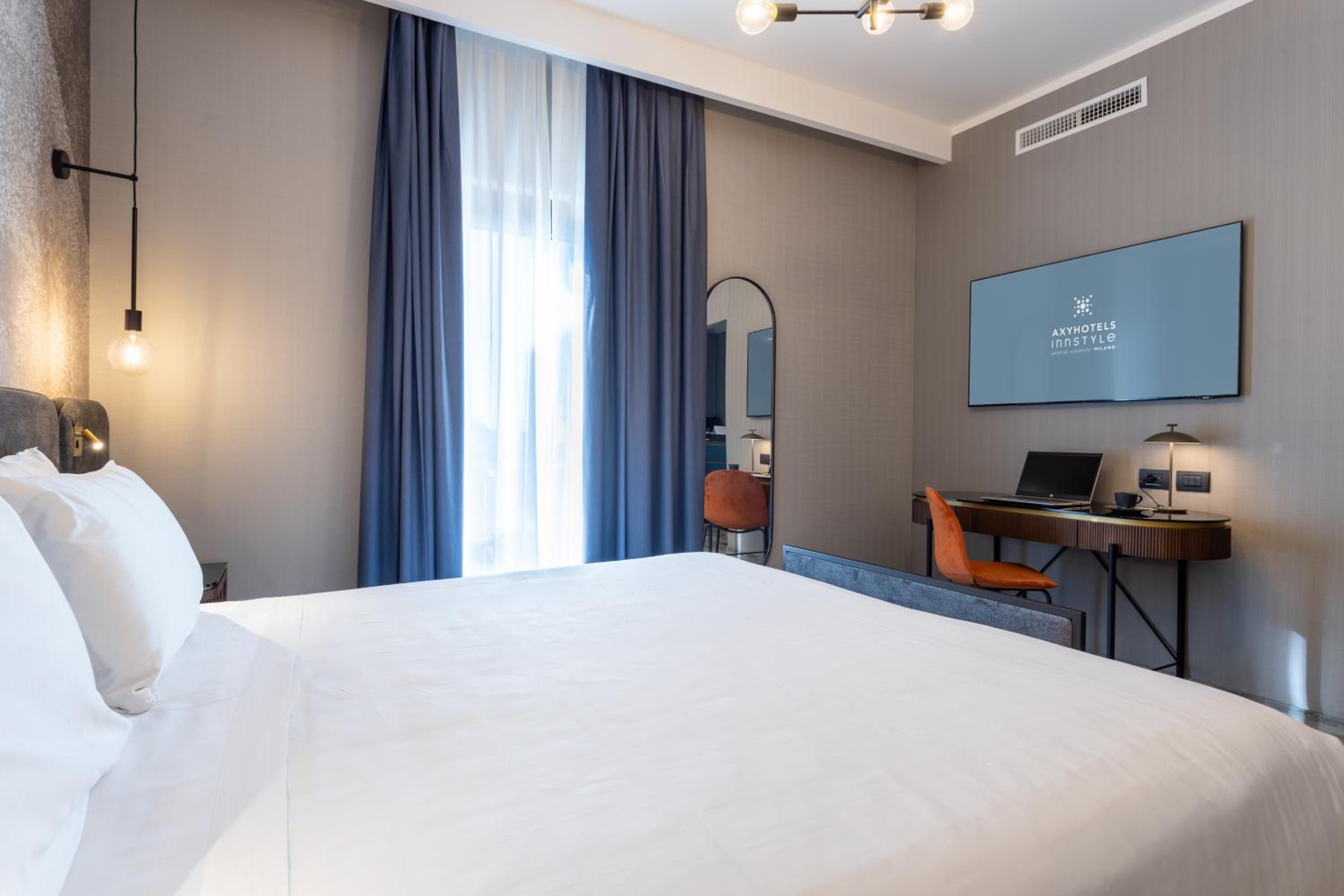 Available room