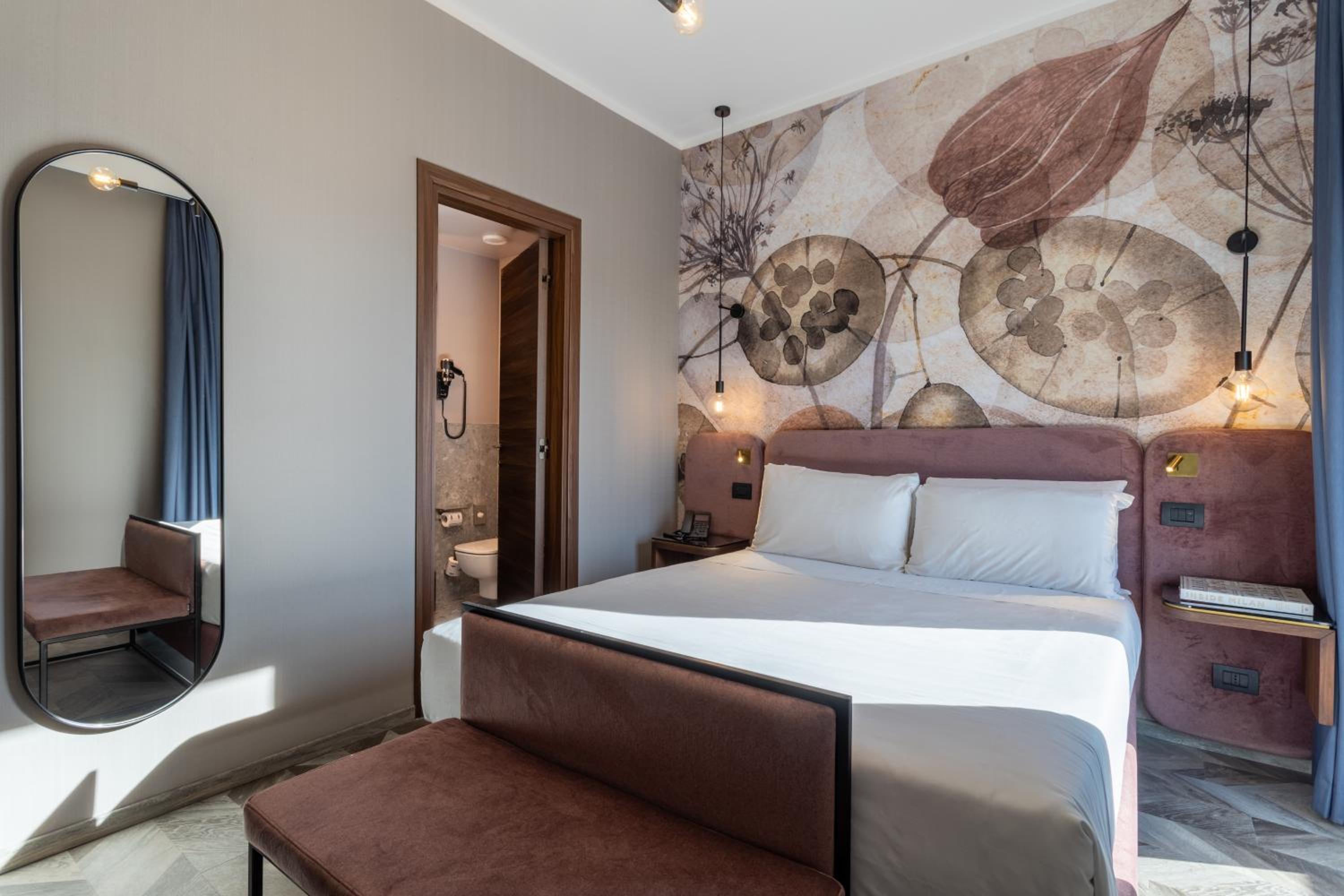Available room