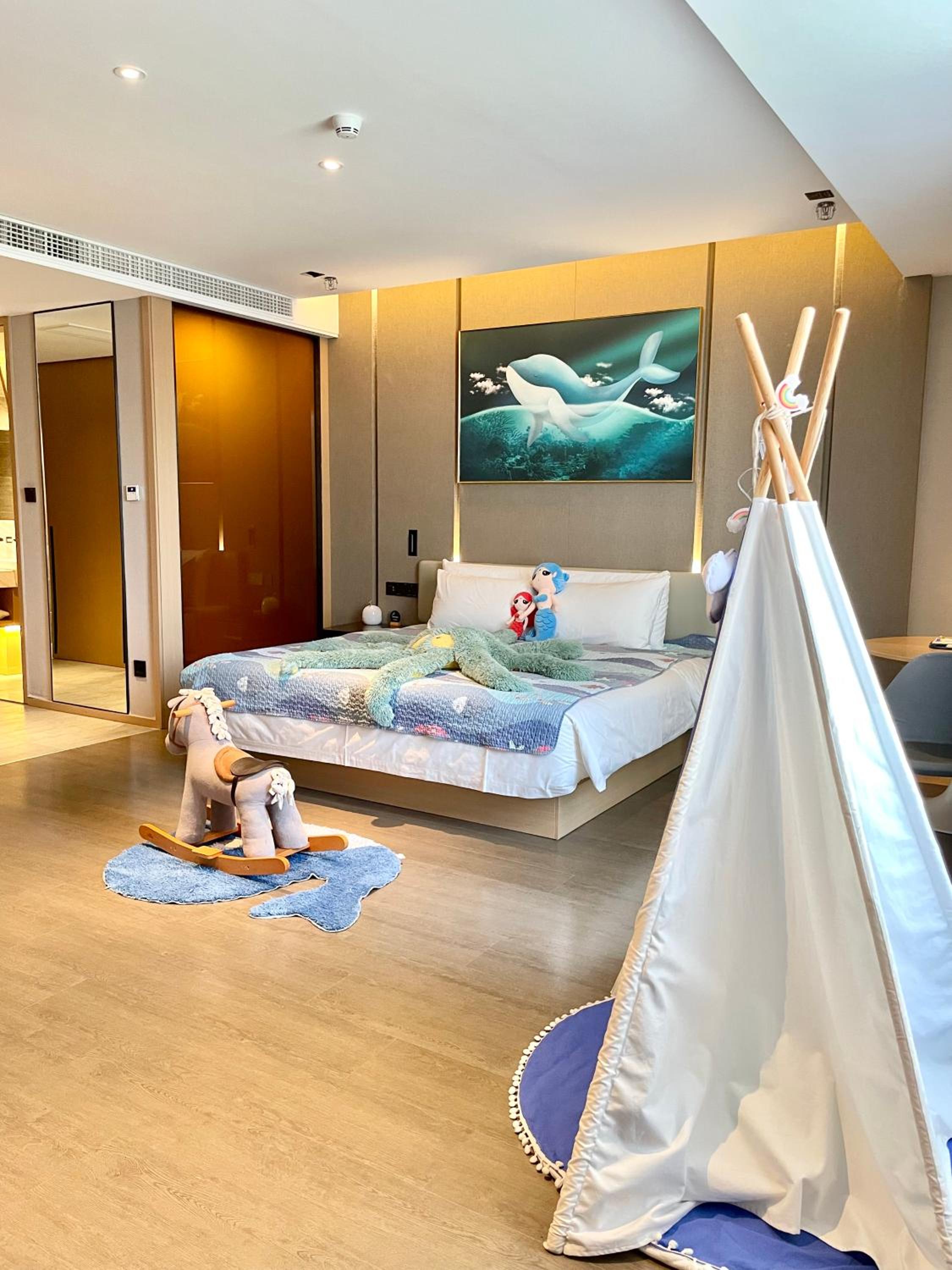 Jimu Family Room