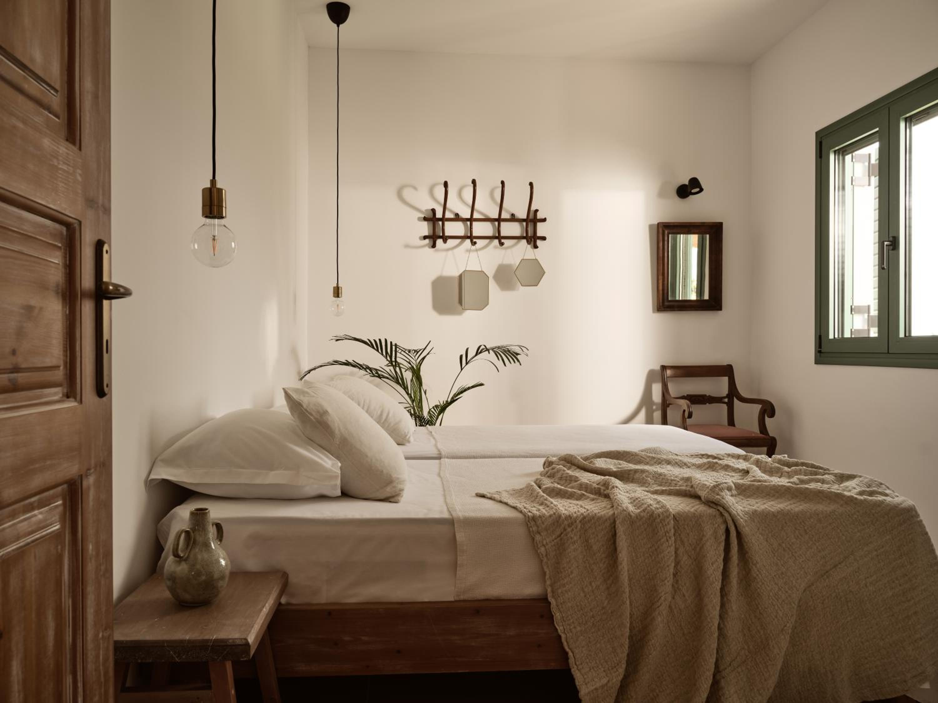 Villa with Garden View