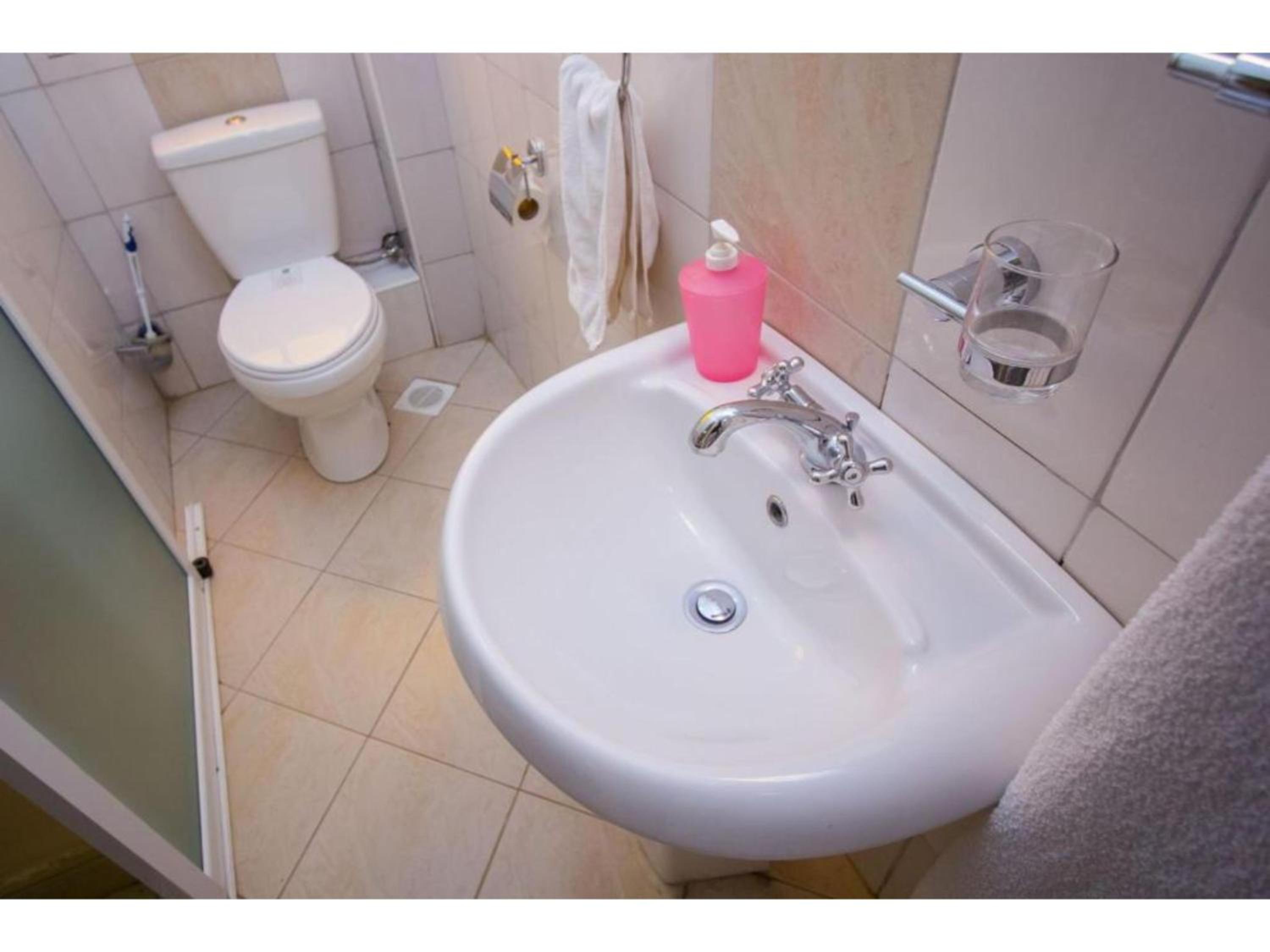 Double Room - Photo 56