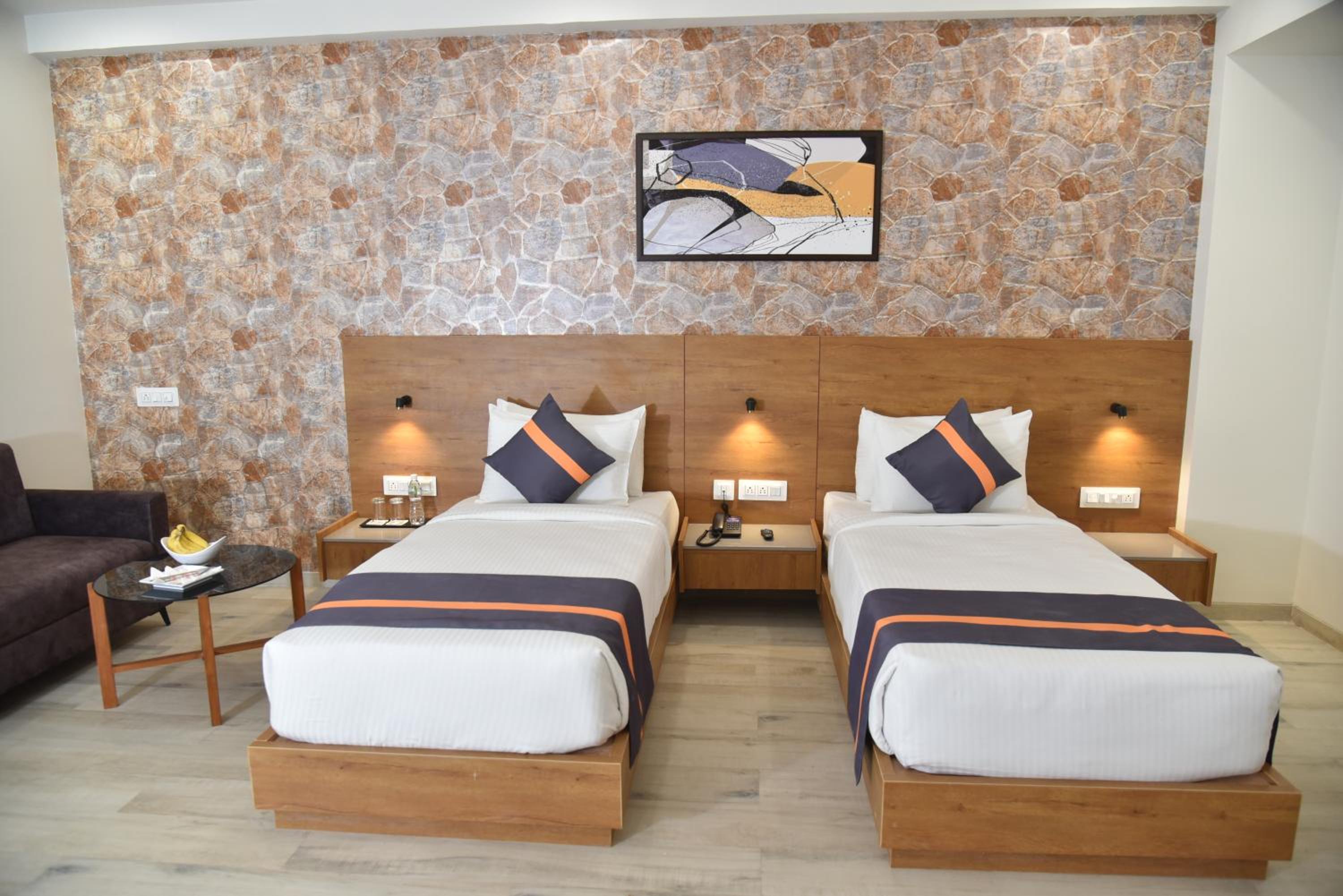 Deluxe Twin Room photo 3