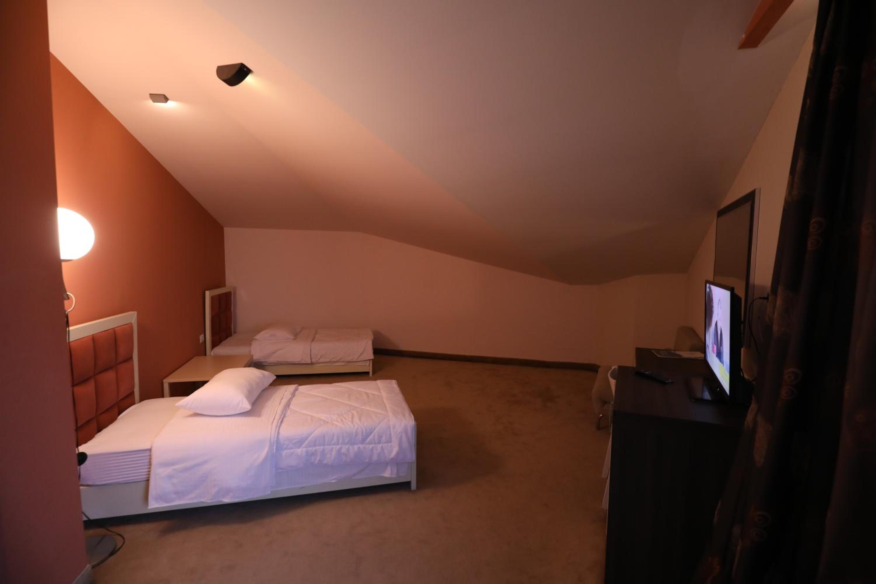 Twin Room with Balcony photo 1
