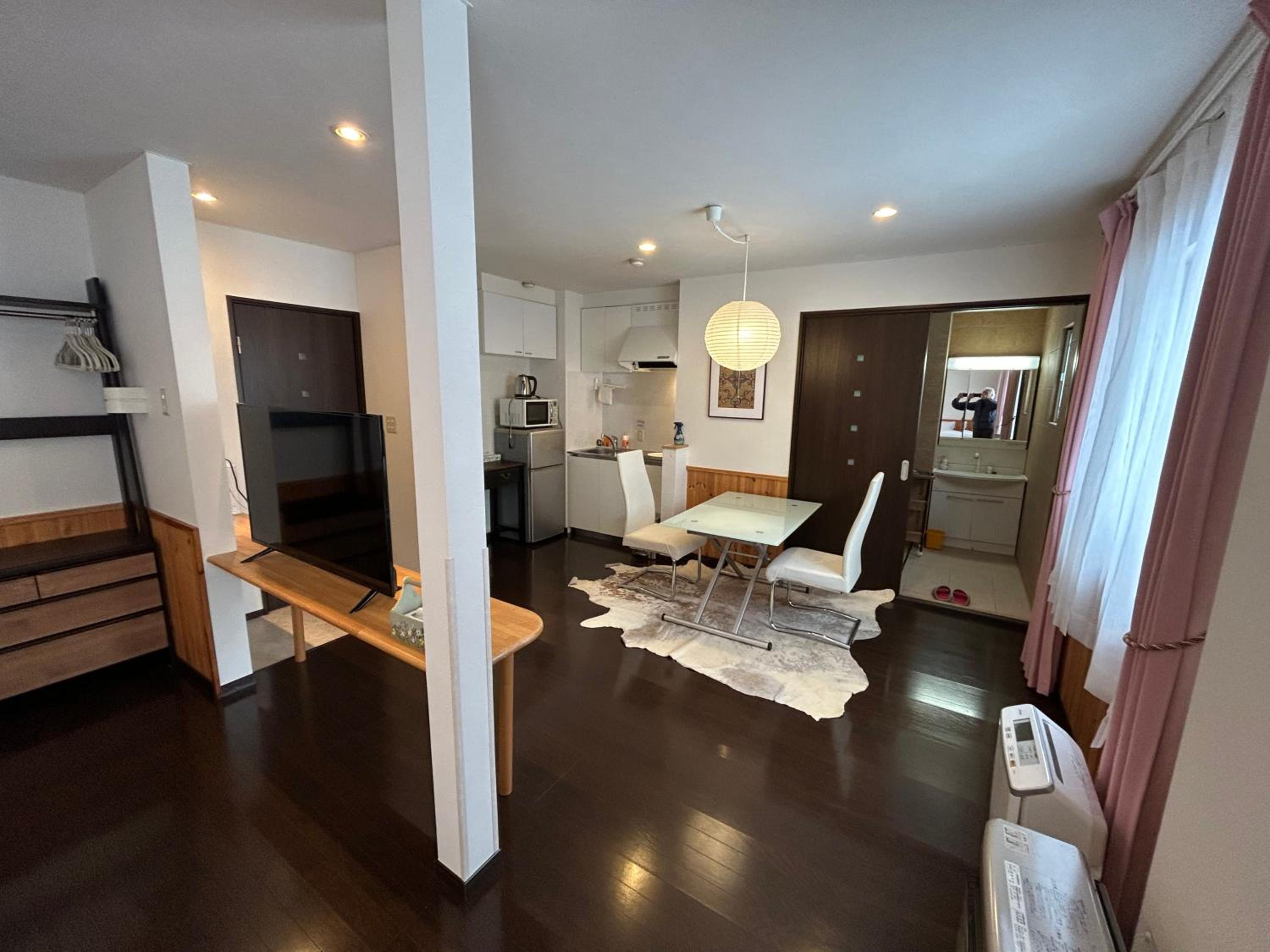 Suite with Mountain View
