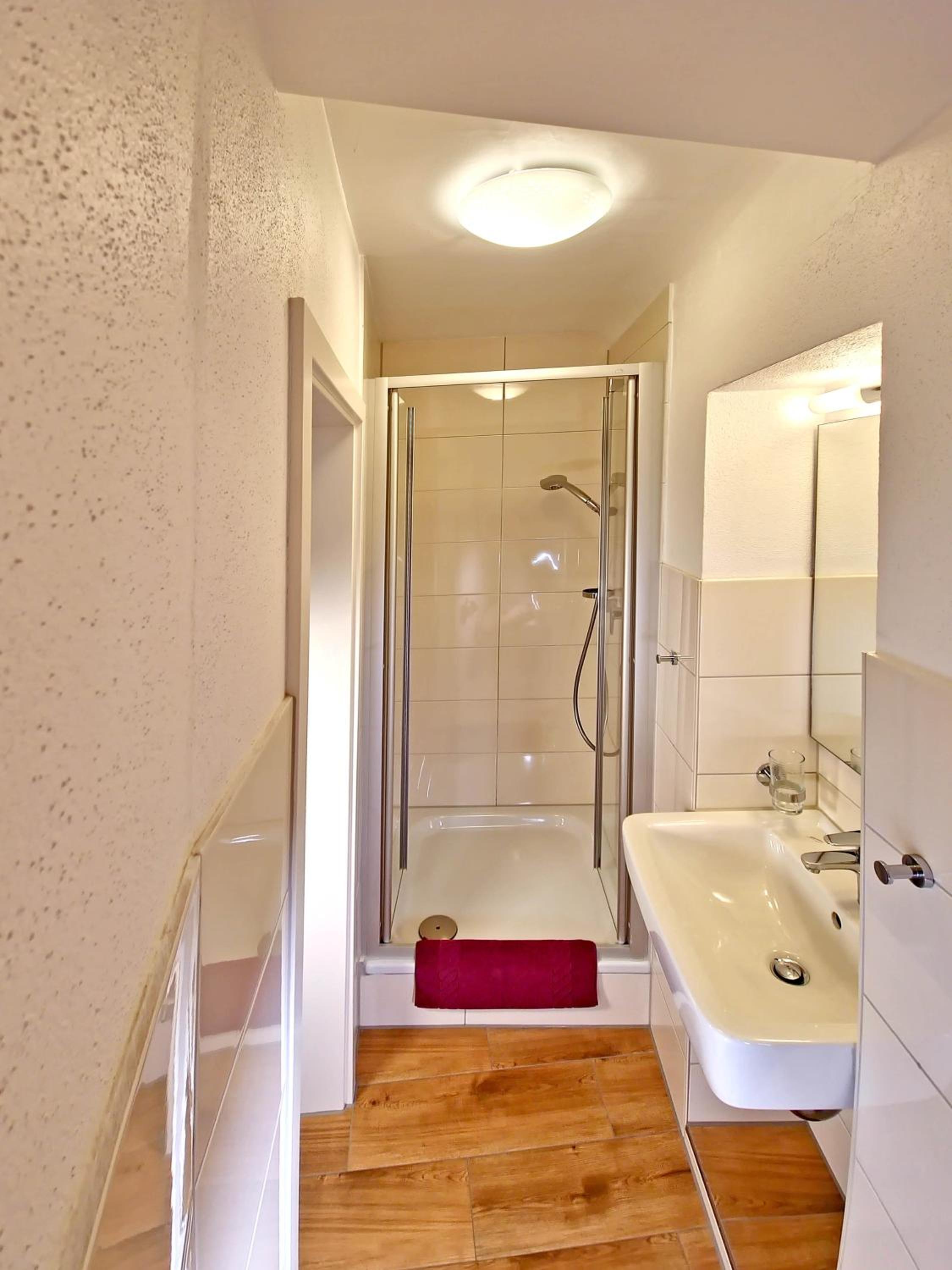 Apartment photo 2