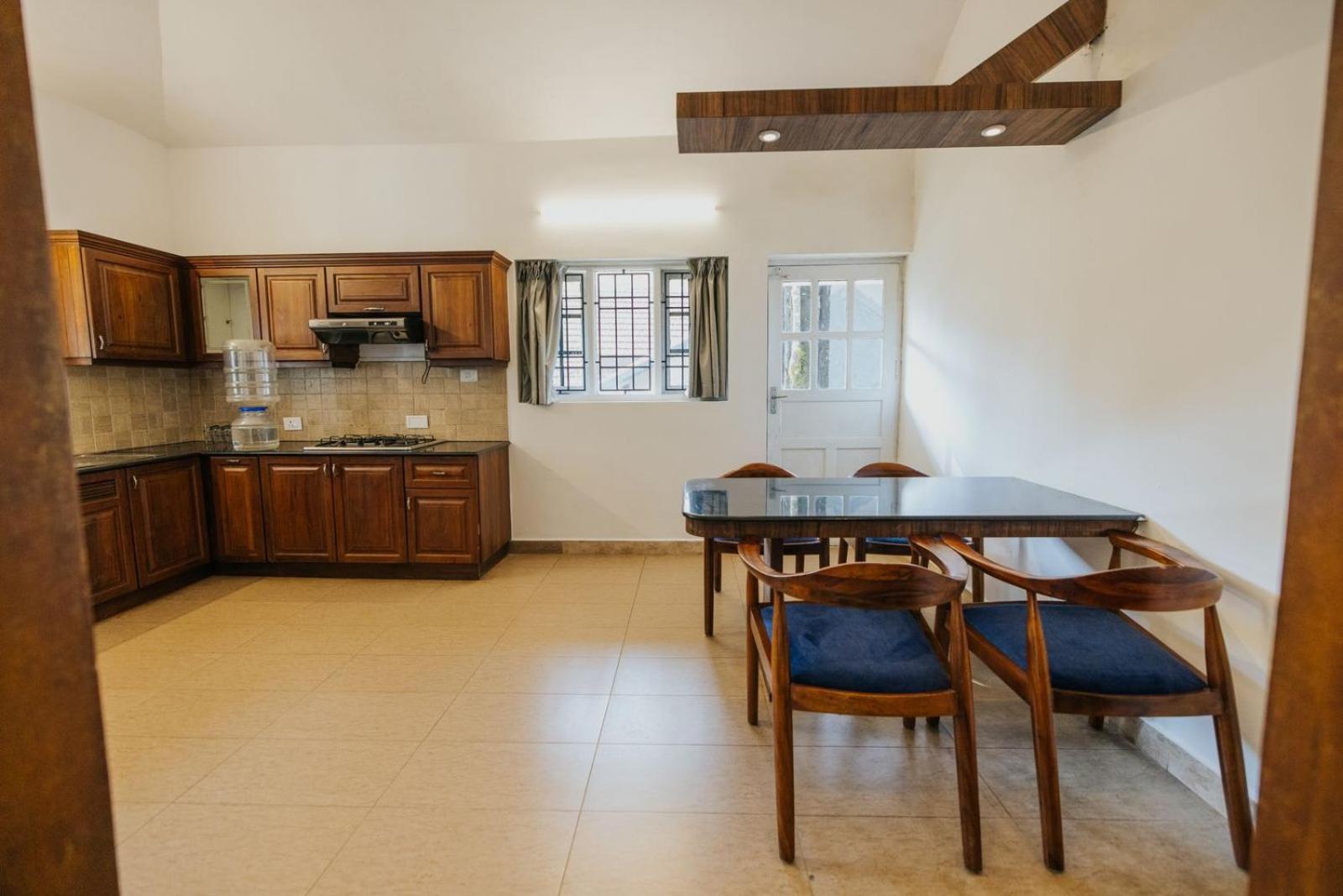Deluxe Villa - Photo 11