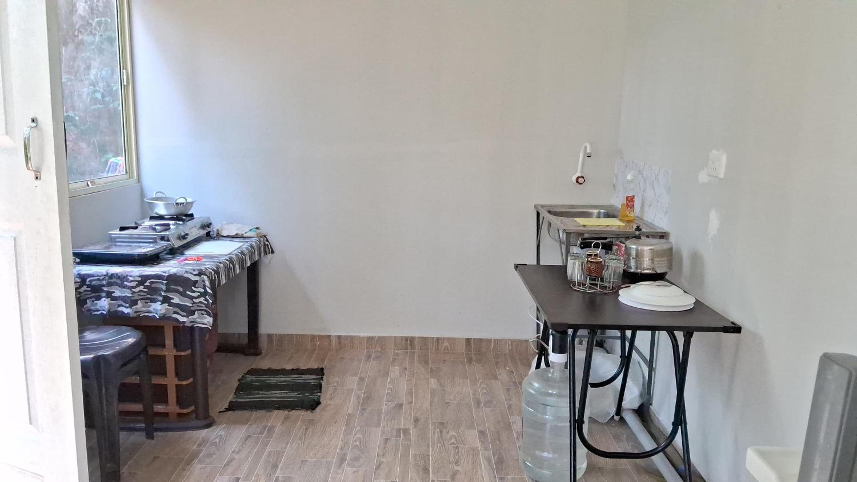 One-Bedroom House photo 3