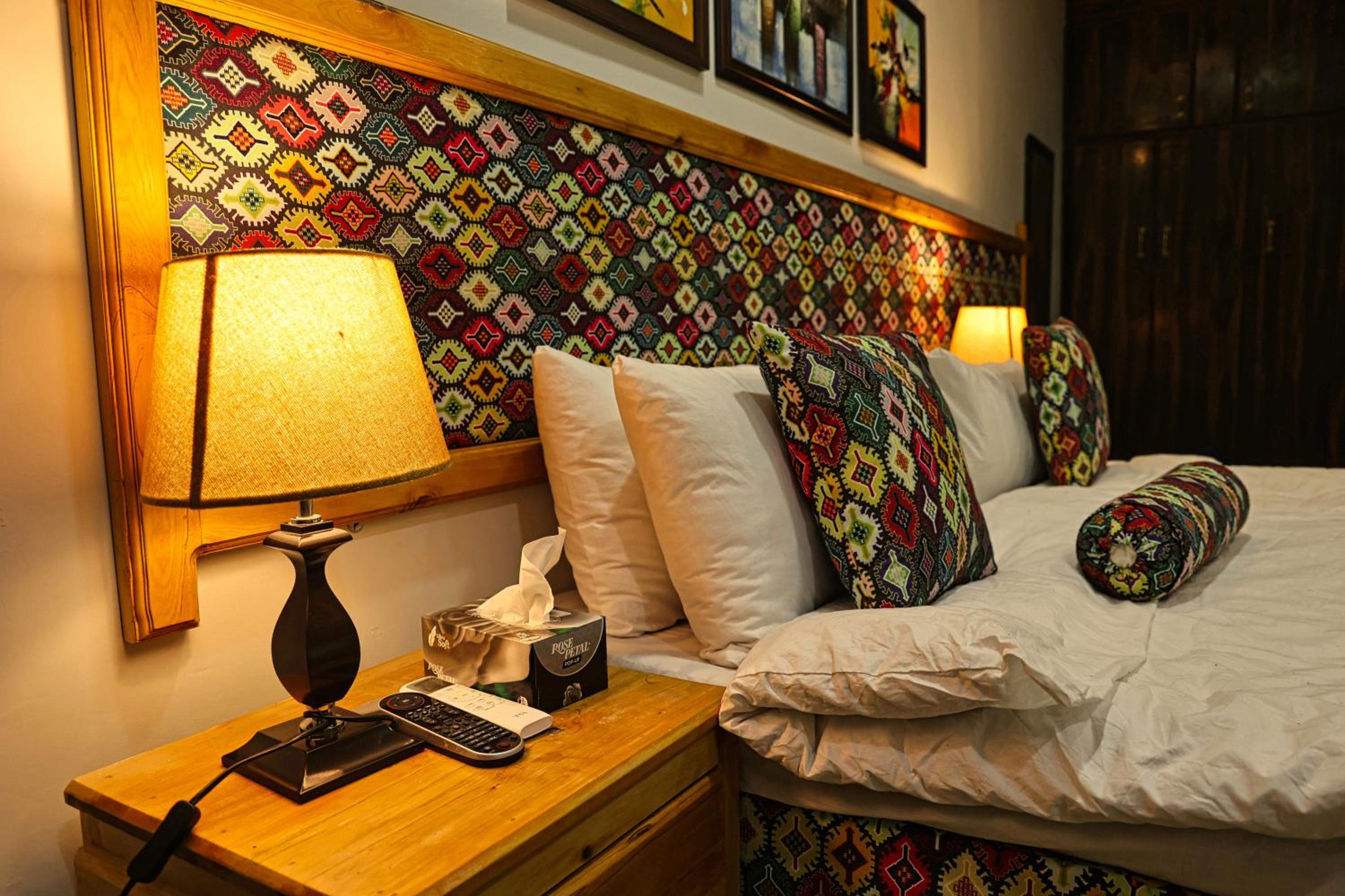 Deluxe King Room photo 2