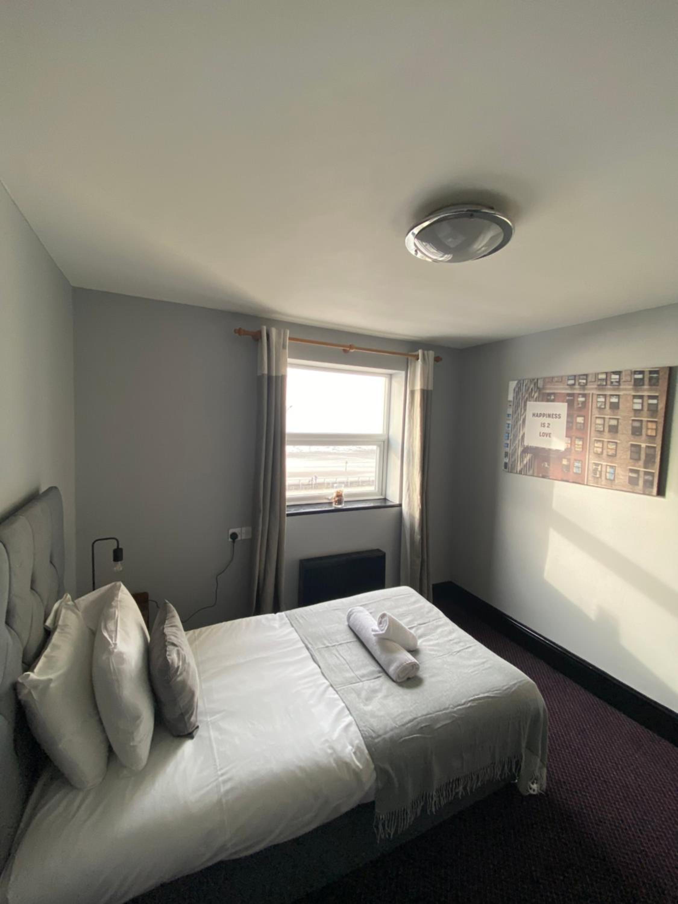 Deluxe Single Room with Sea View photo 2