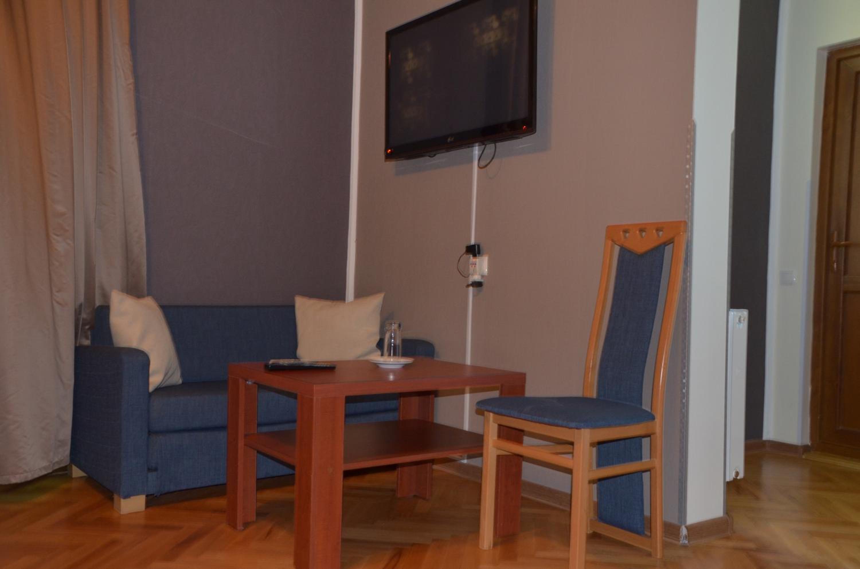 Junior Suite with Garden View photo 3