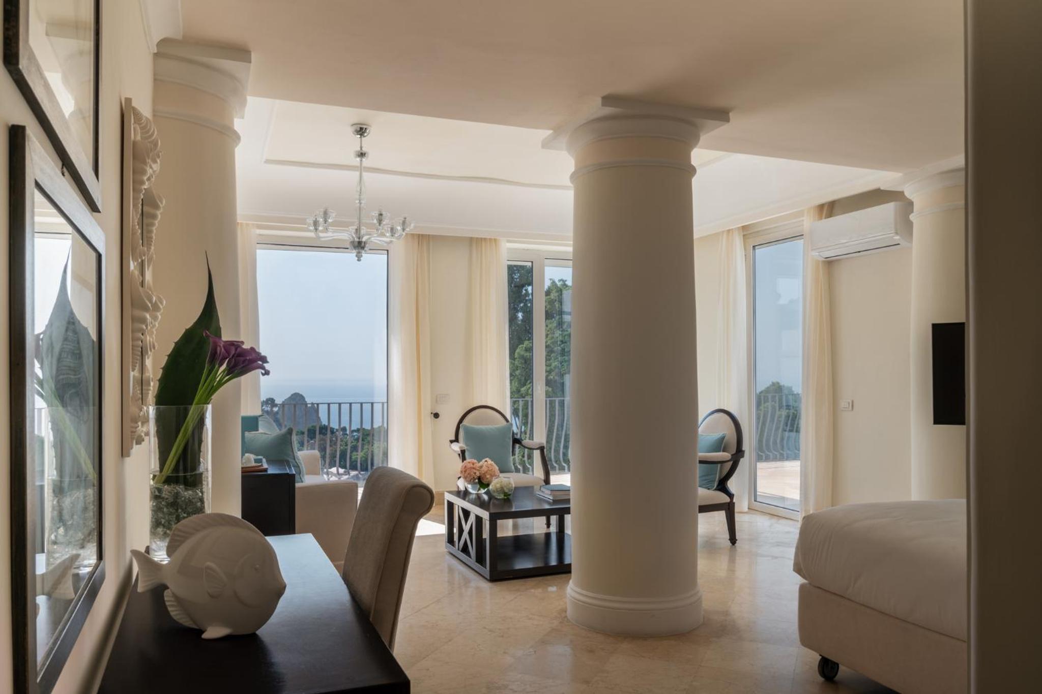 Two bedroom Suite Sea View with Terrace