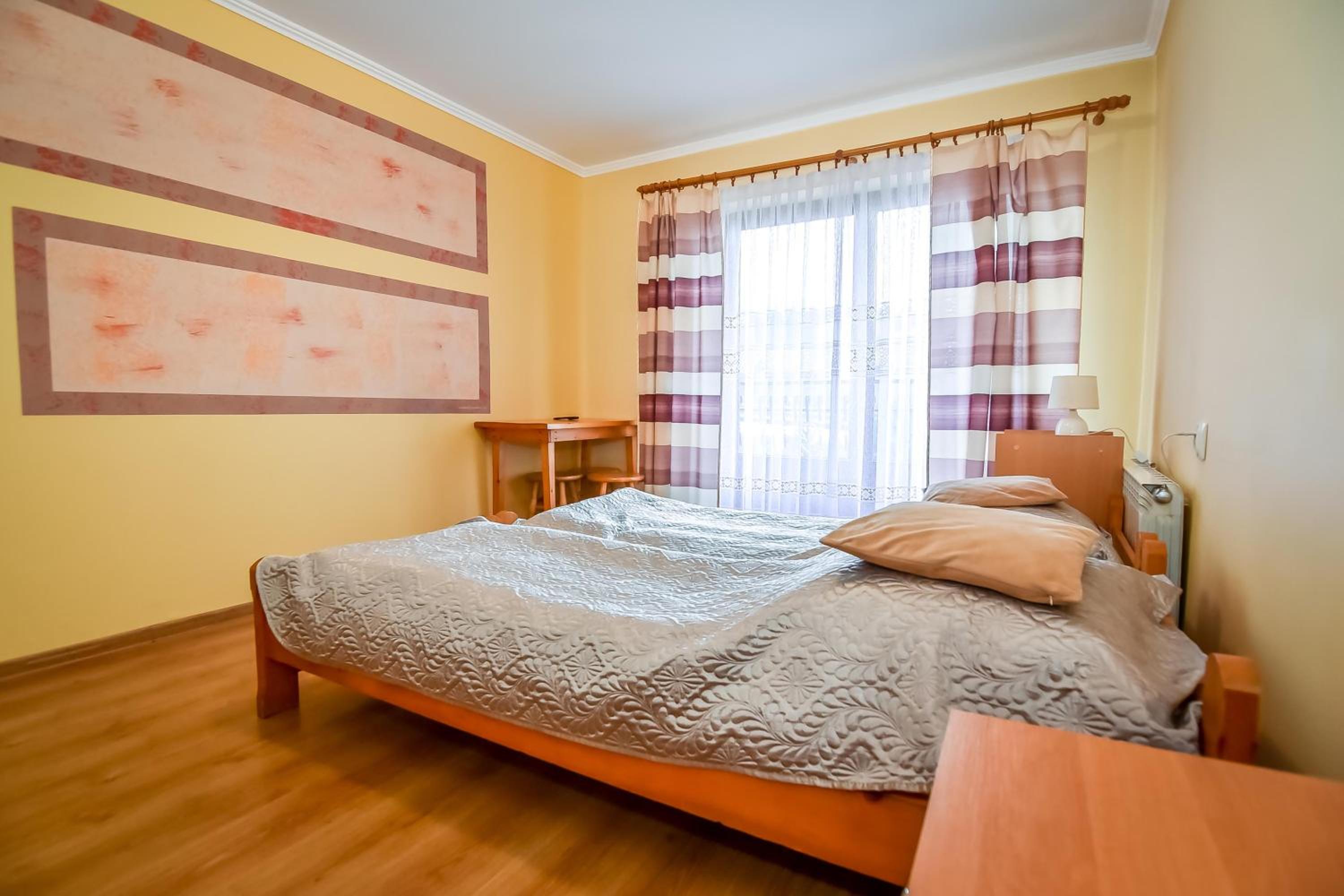 Double Room with Private Bathroom photo 2