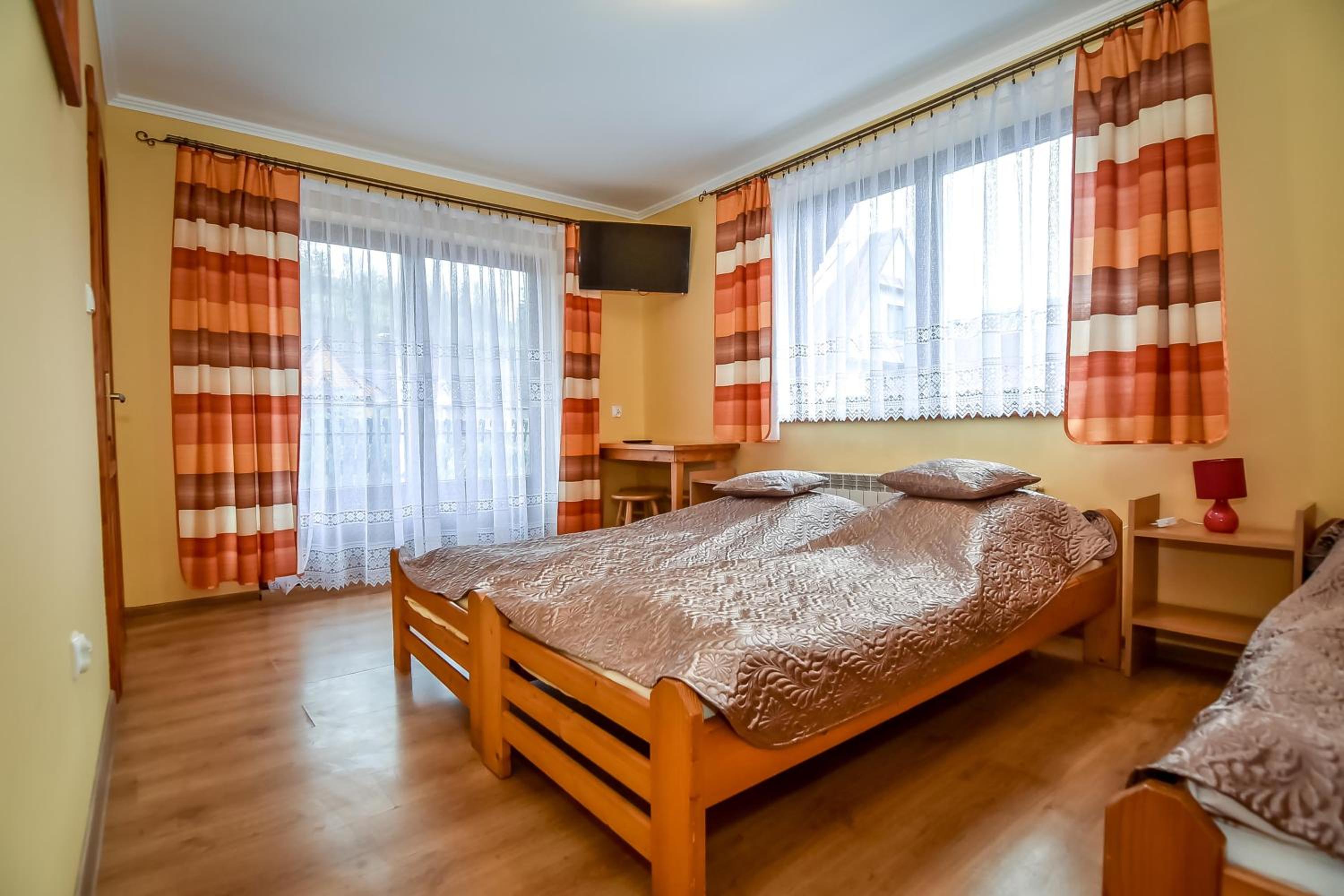 Double Room with Private Bathroom photo 2