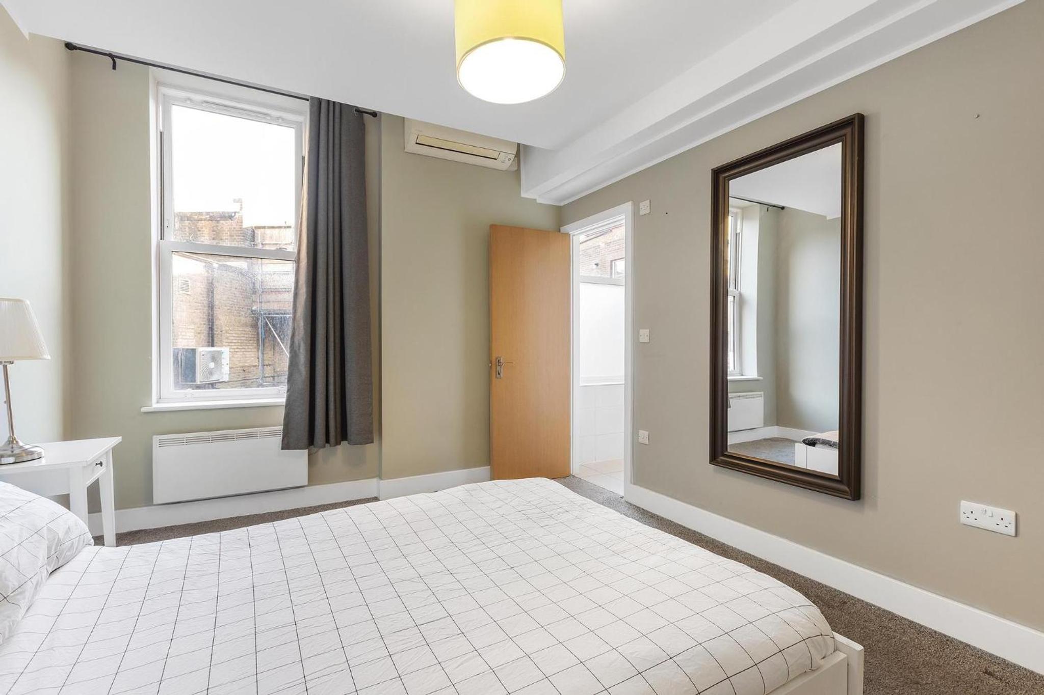 Apartment photo 1