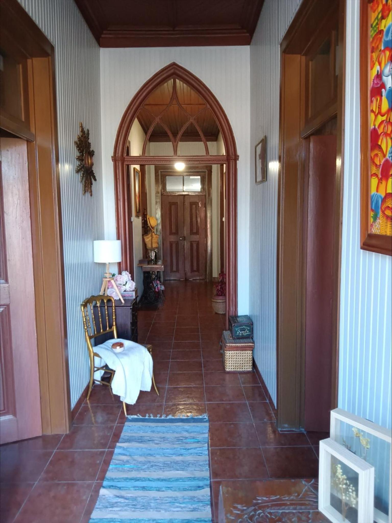 Four-Bedroom House photo 1