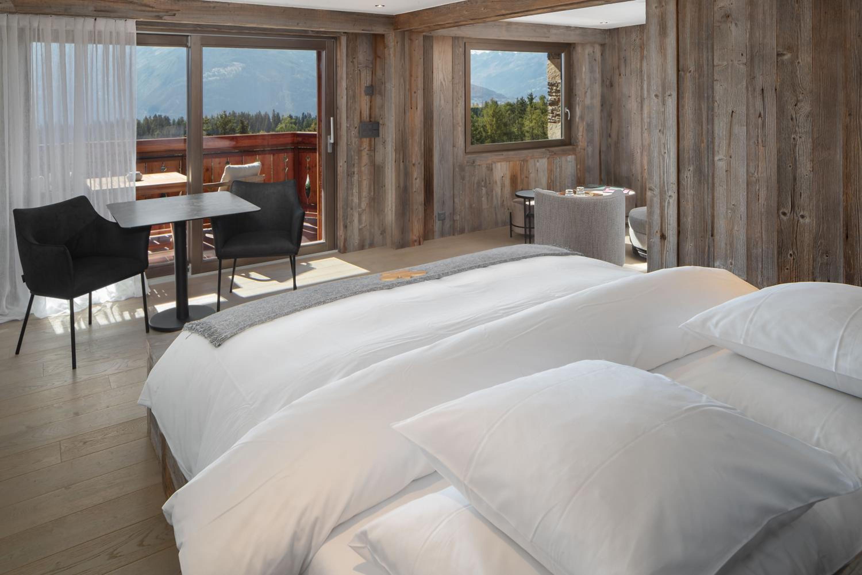 Two-Bedroom Suite photo 1