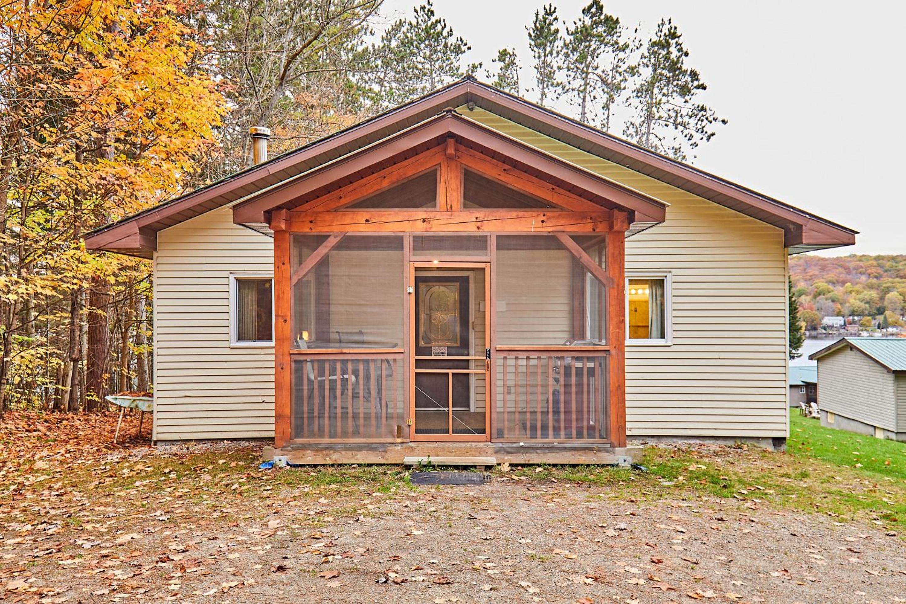 Three-Bedroom Cottage photo 1
