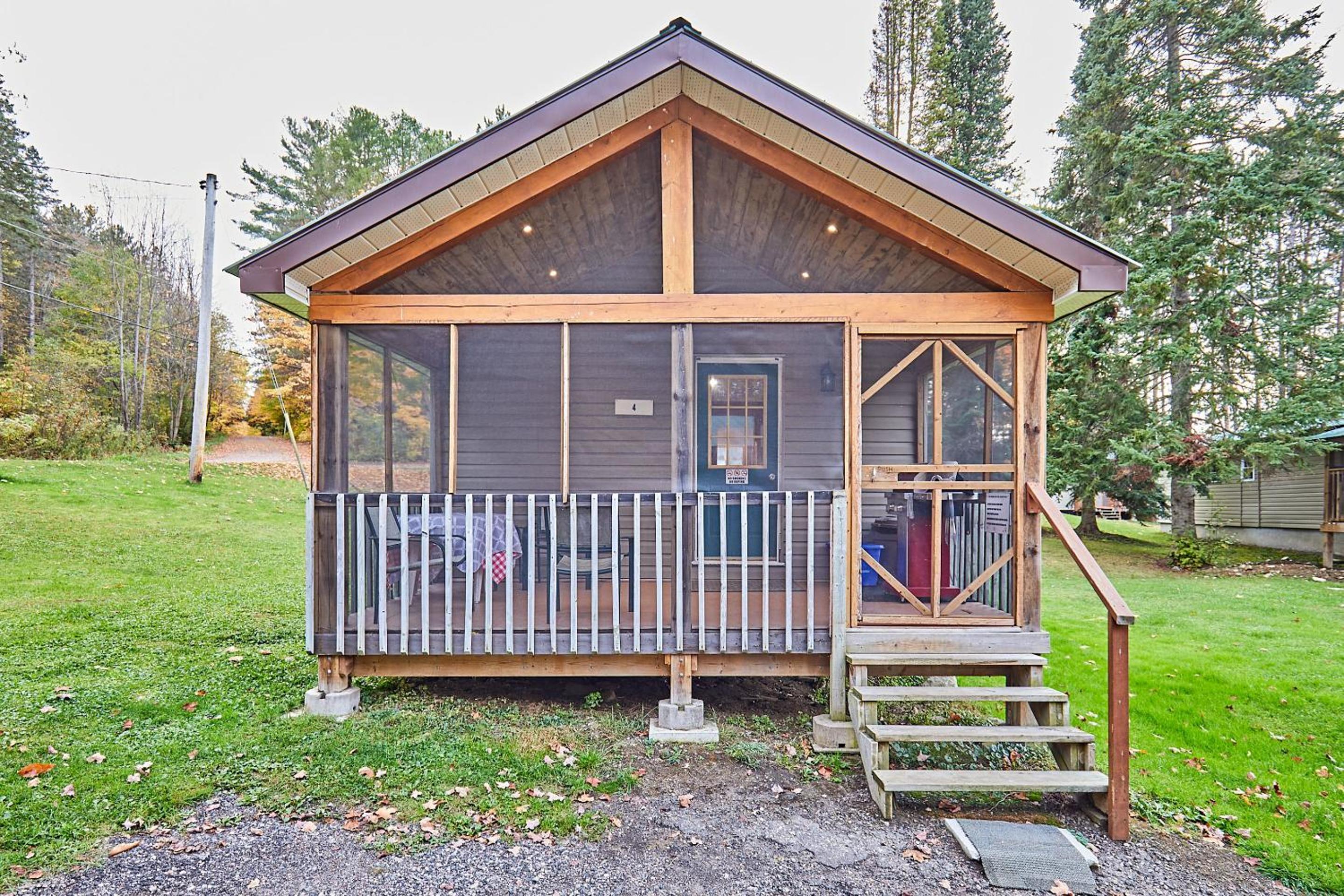 Two-Bedroom Cottage photo 1