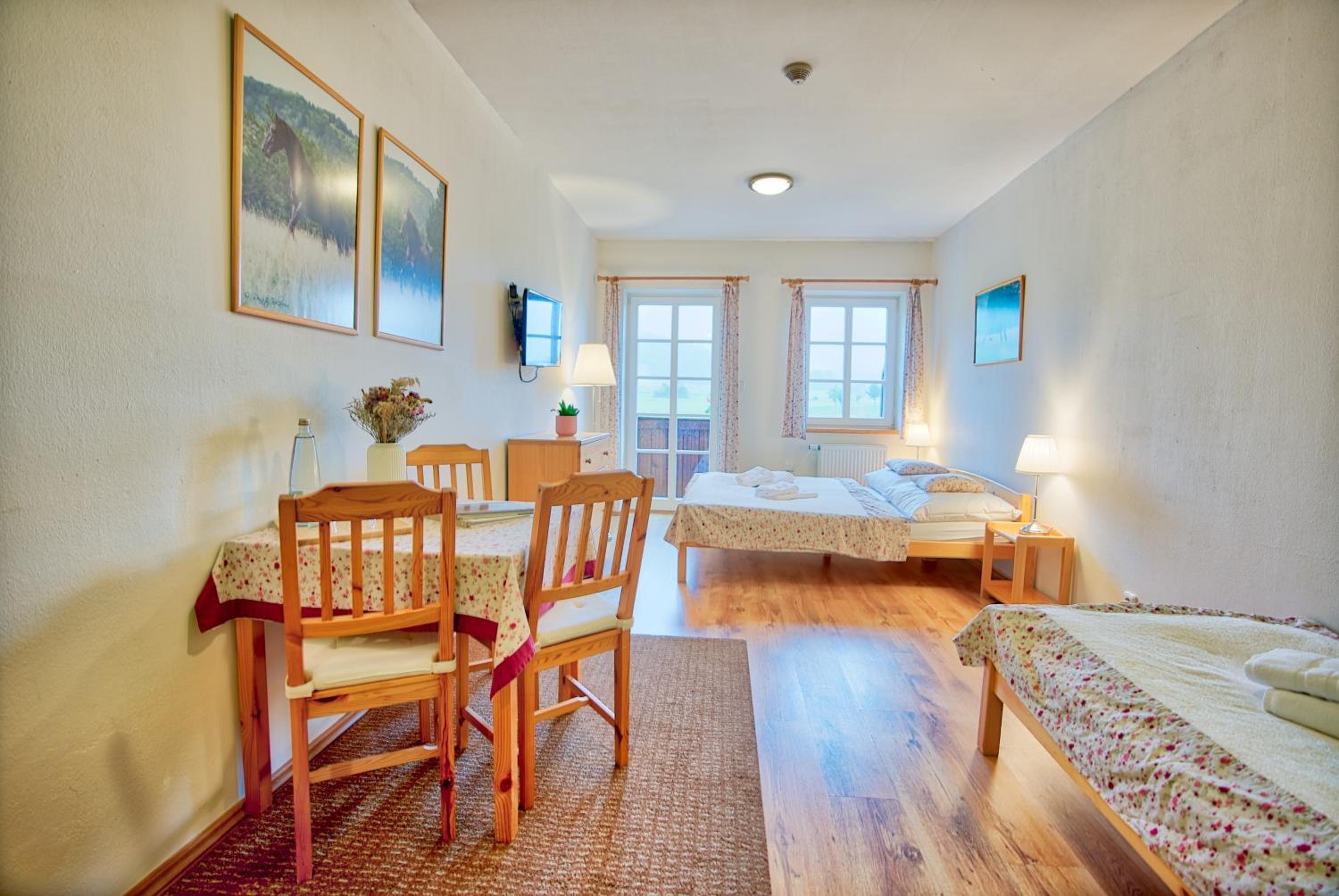 Triple Room - Photo 5