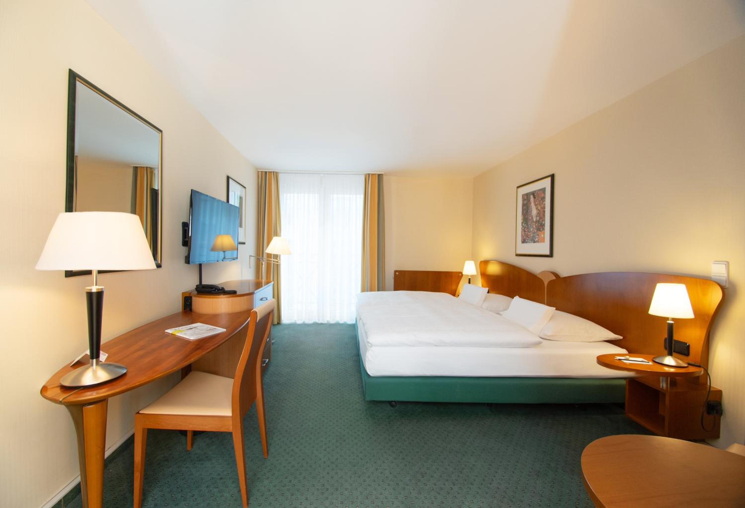 Standard Double Room - Photo 1