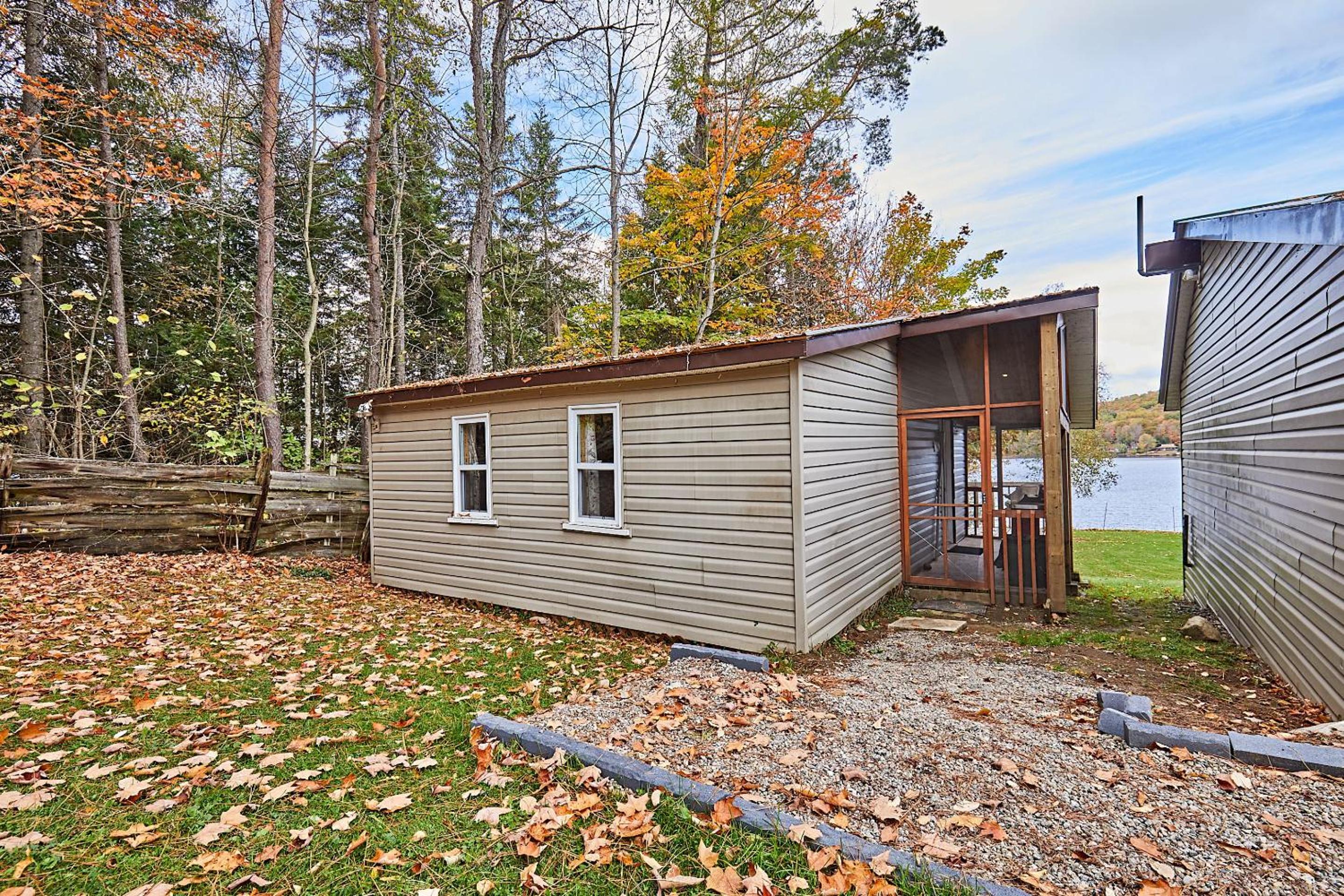 Two-Bedroom Cottage photo 1