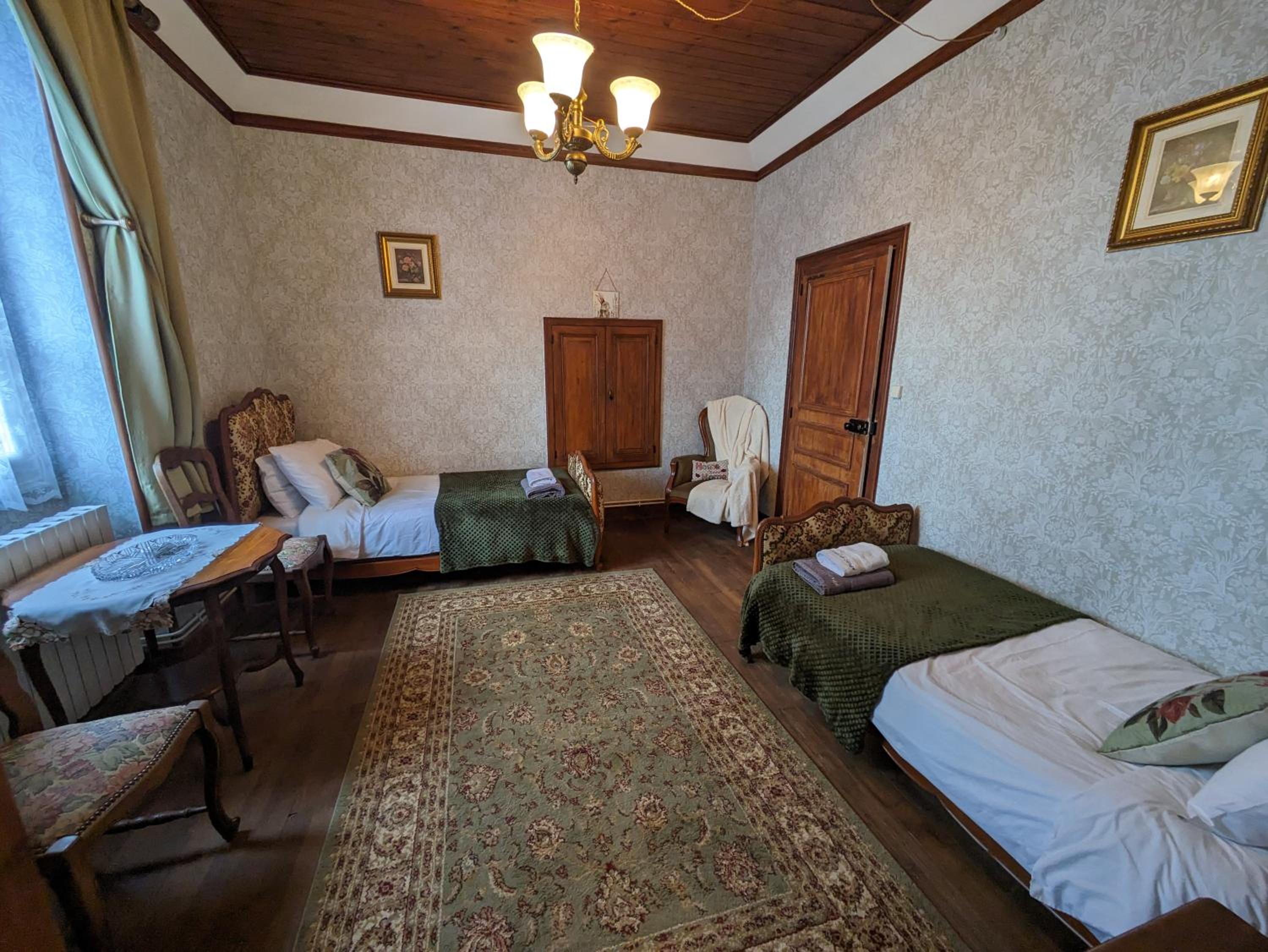 Two-Bedroom Suite photo 2