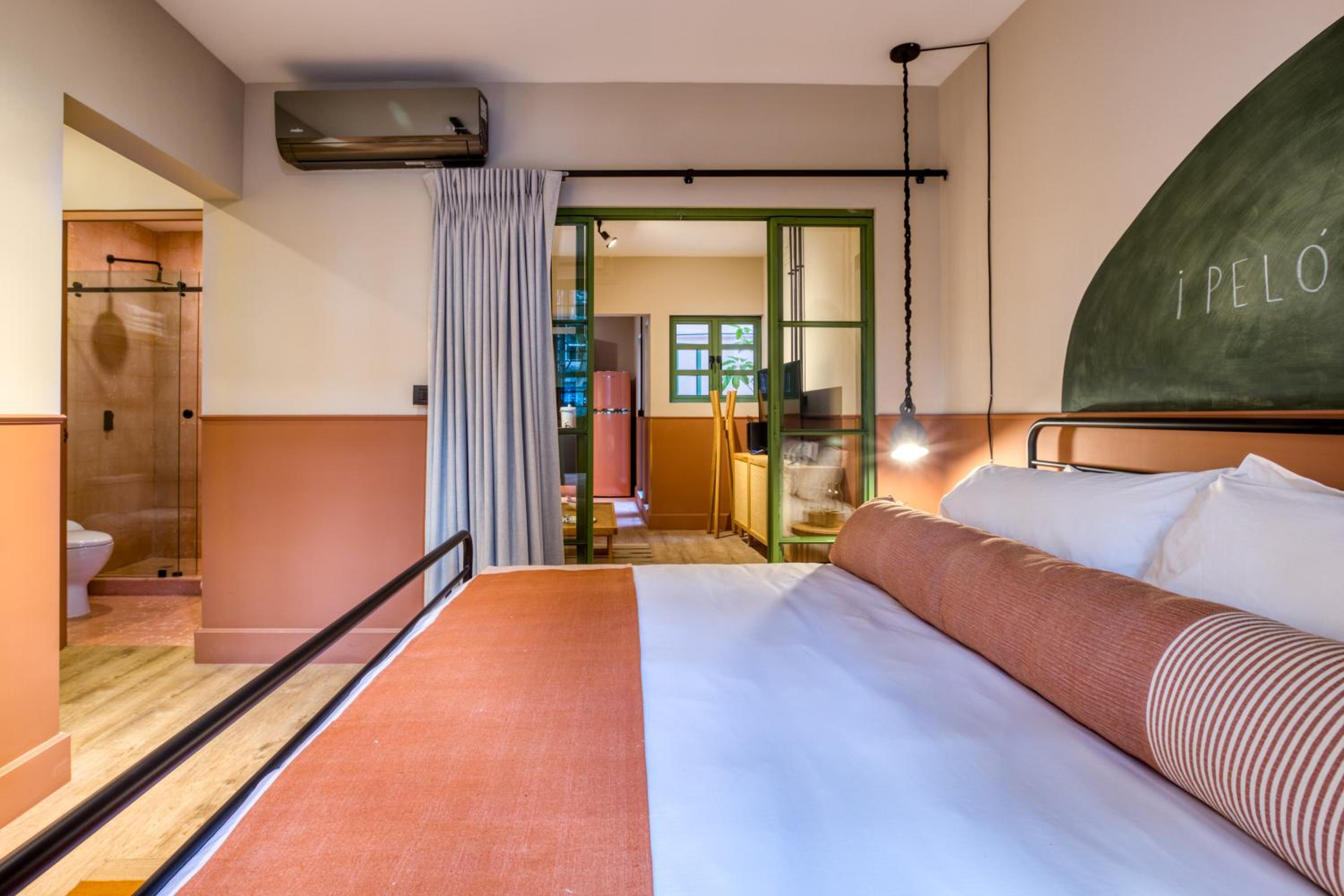 Junior Suite with Terrace - Photo 4