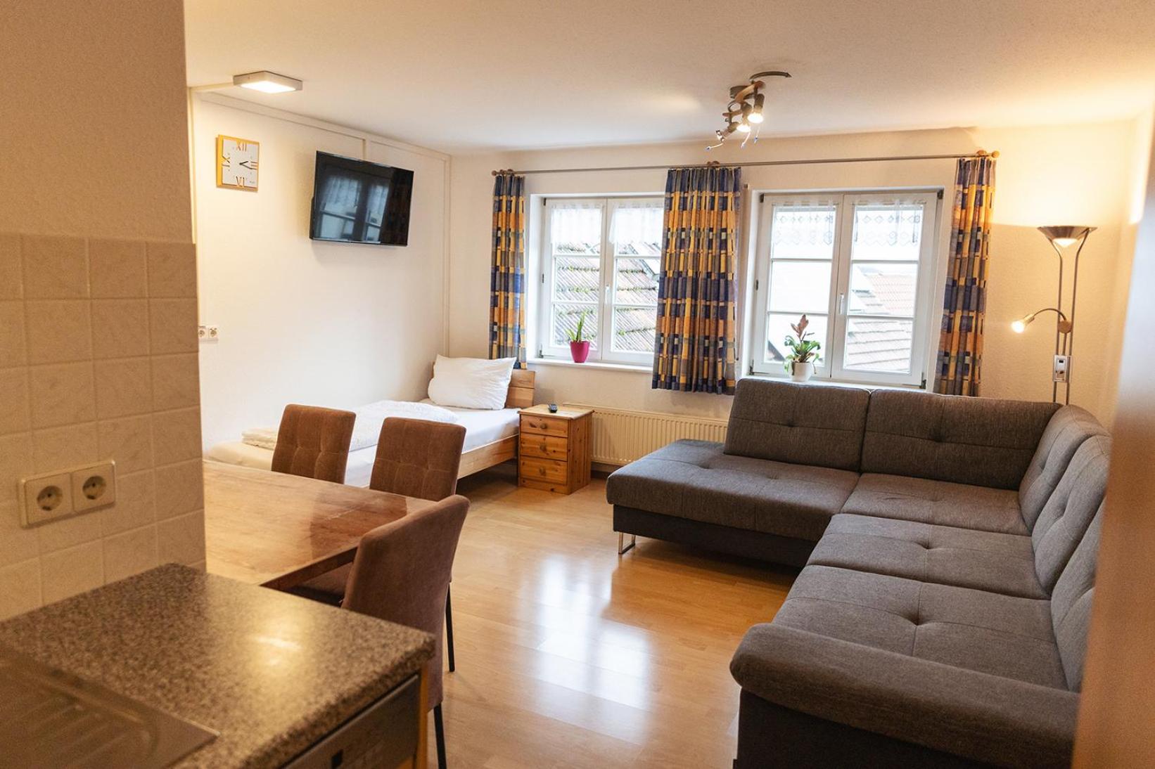 Apartment 1 - Photo 6