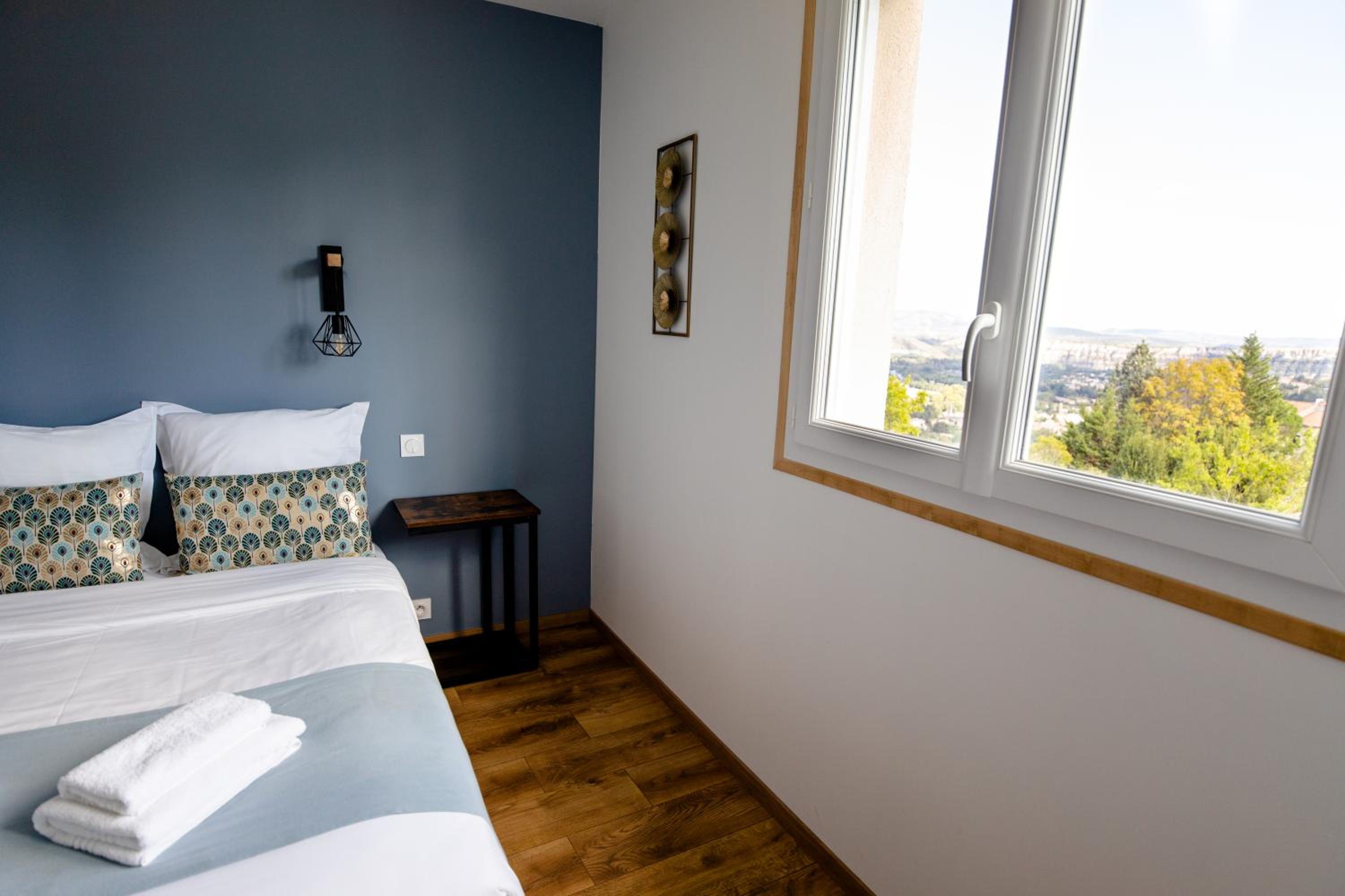 Superior Double Room - Photo 3