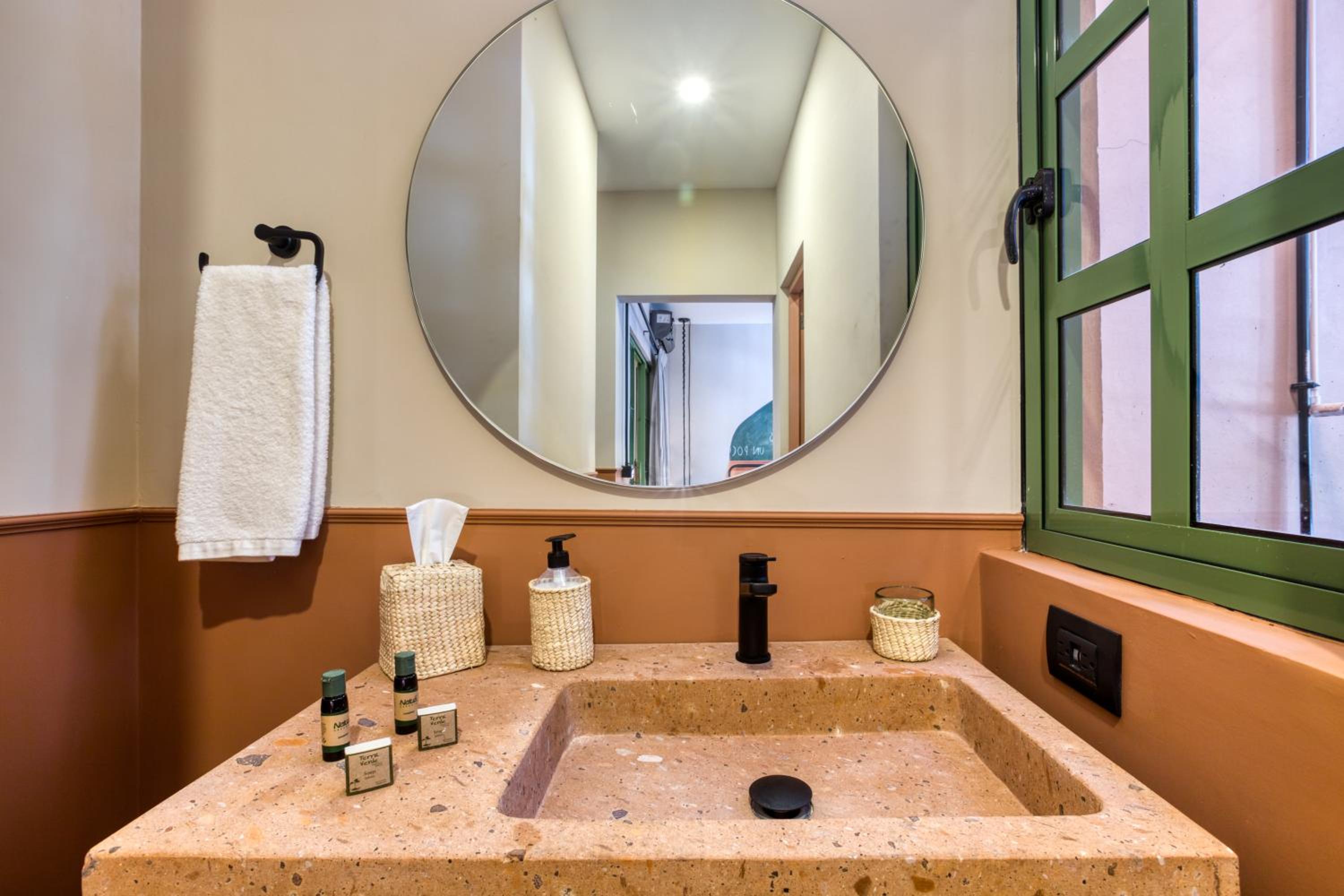 Junior Suite - Photo 16