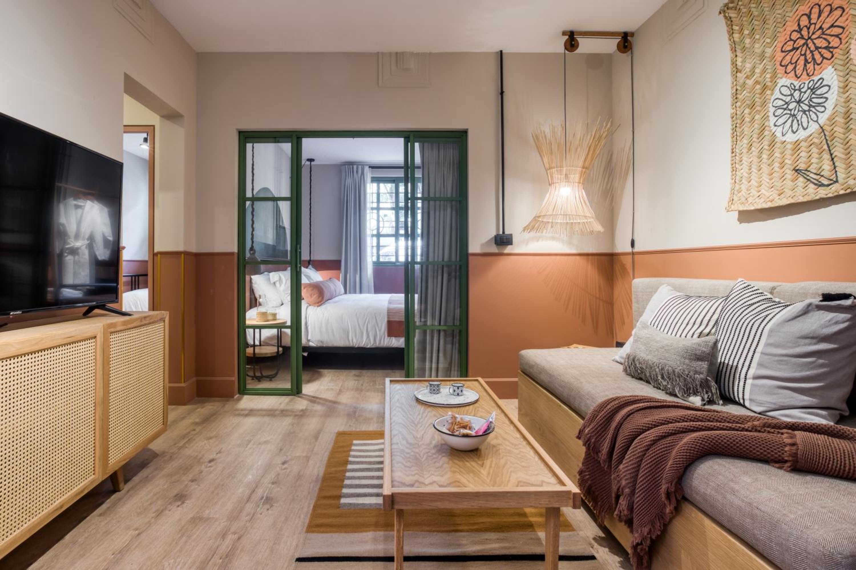 Junior Suite with Terrace - Photo 13
