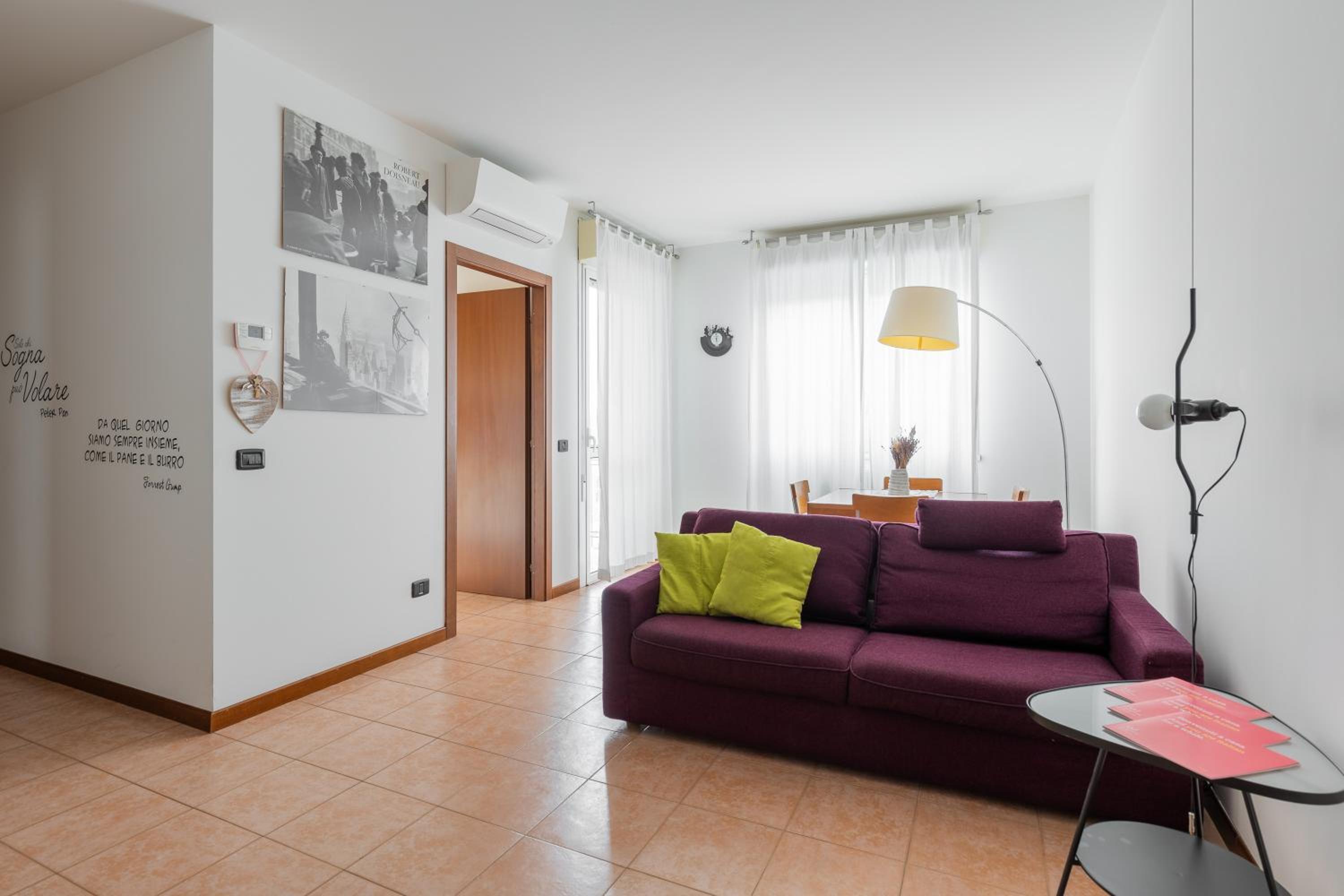 One-Bedroom Apartment