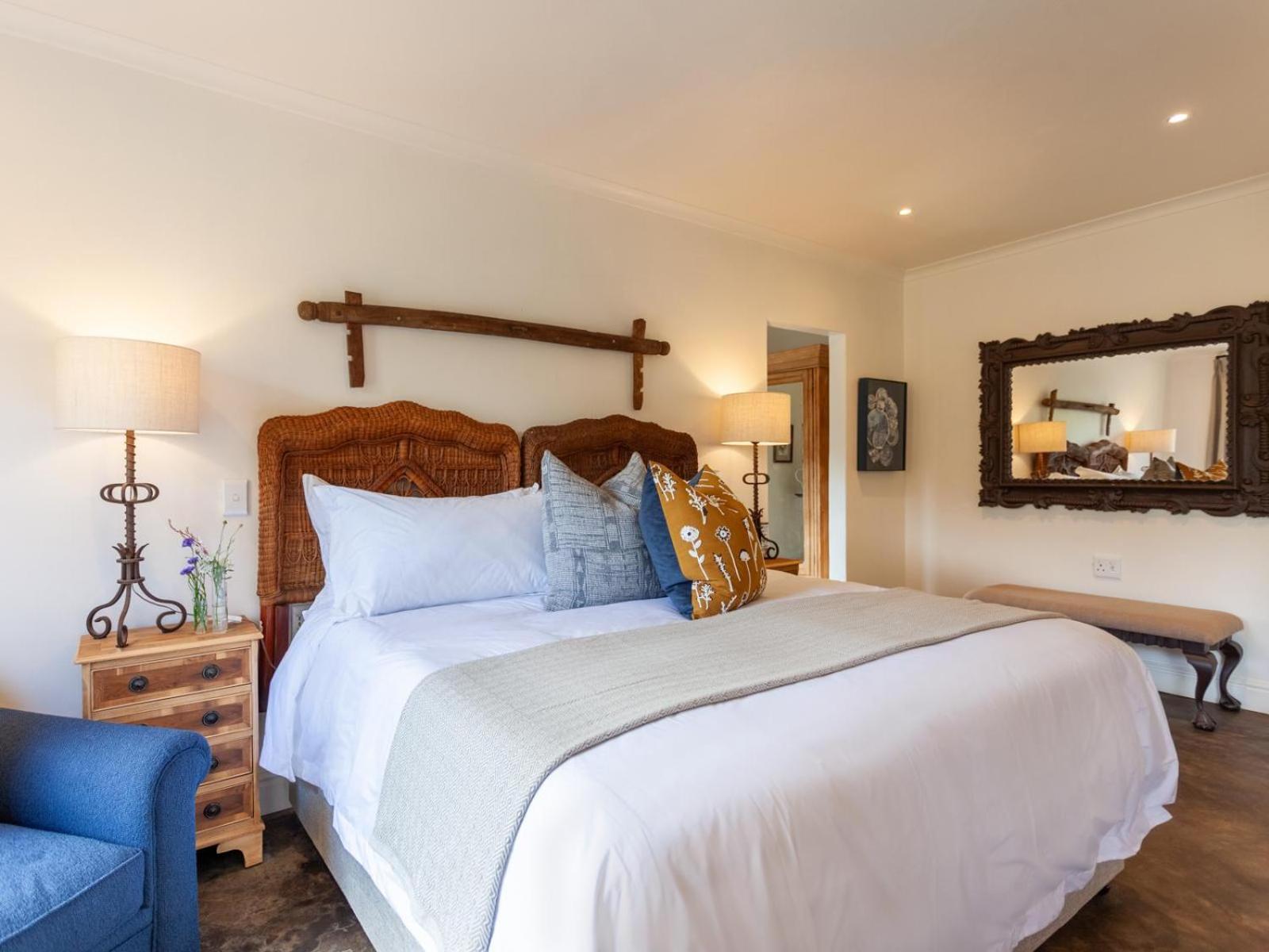 Standard King Room photo 2