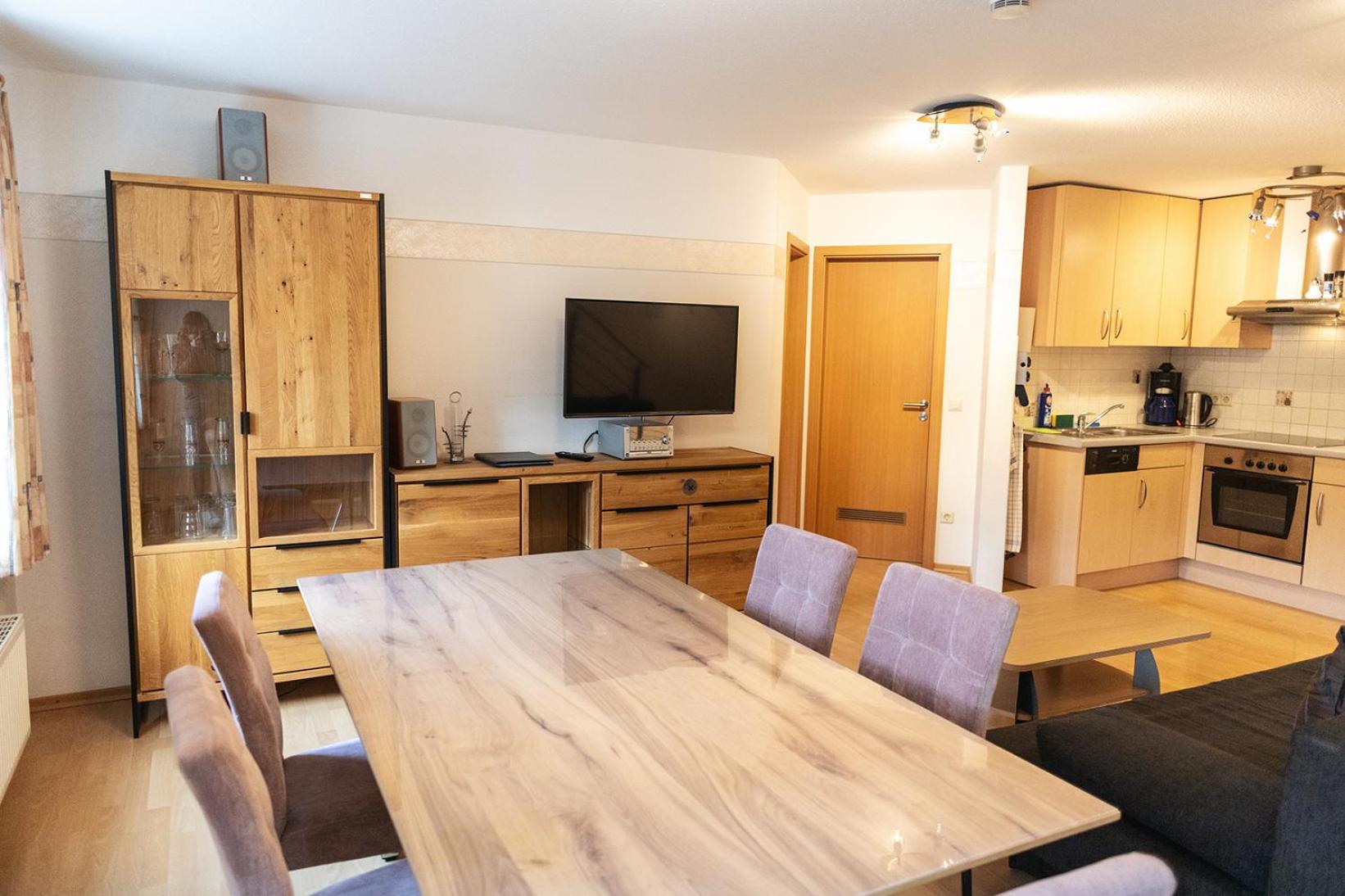 Apartment 3 - Photo 15
