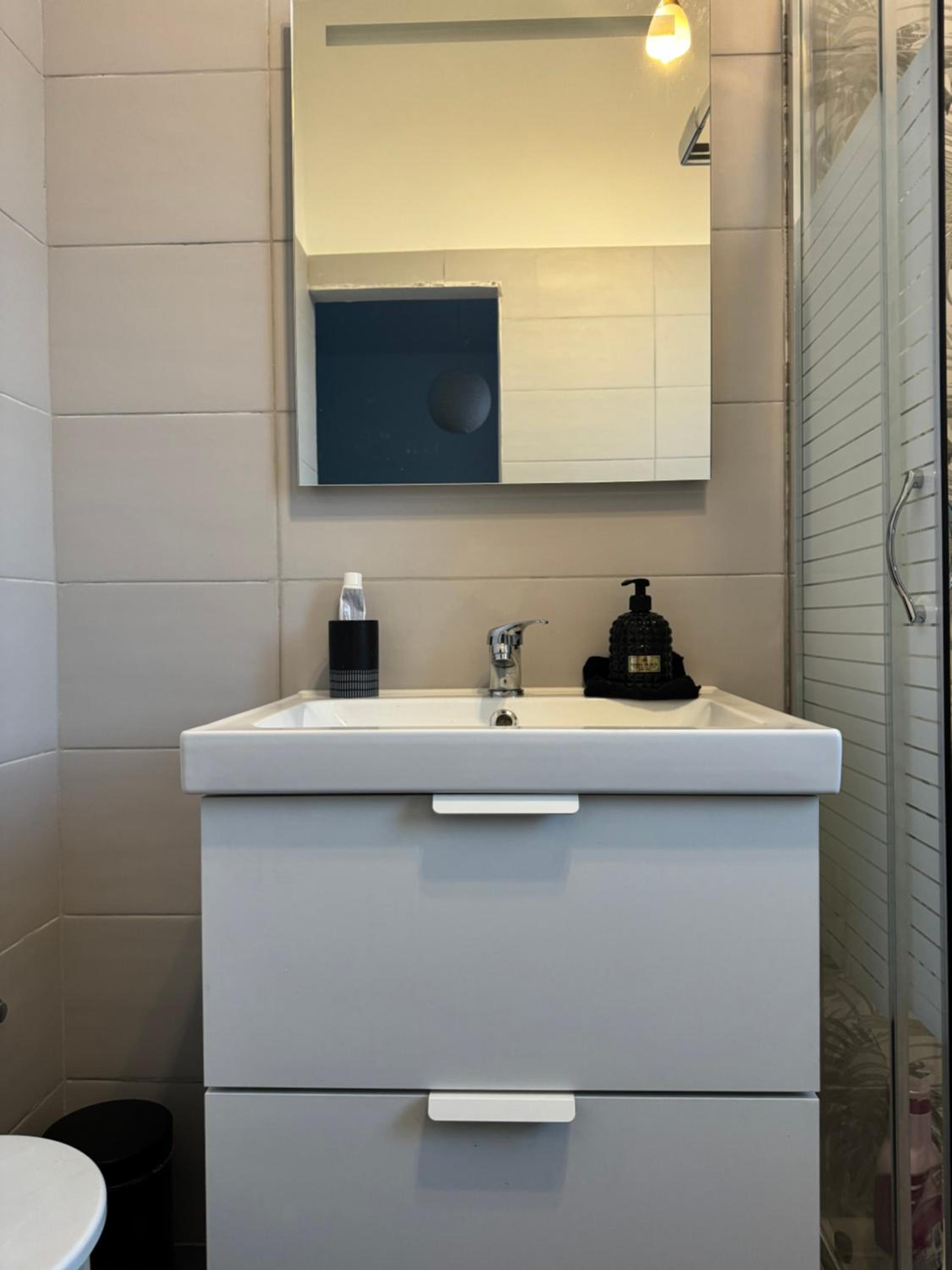 Double Room with Private Bathroom photo 3